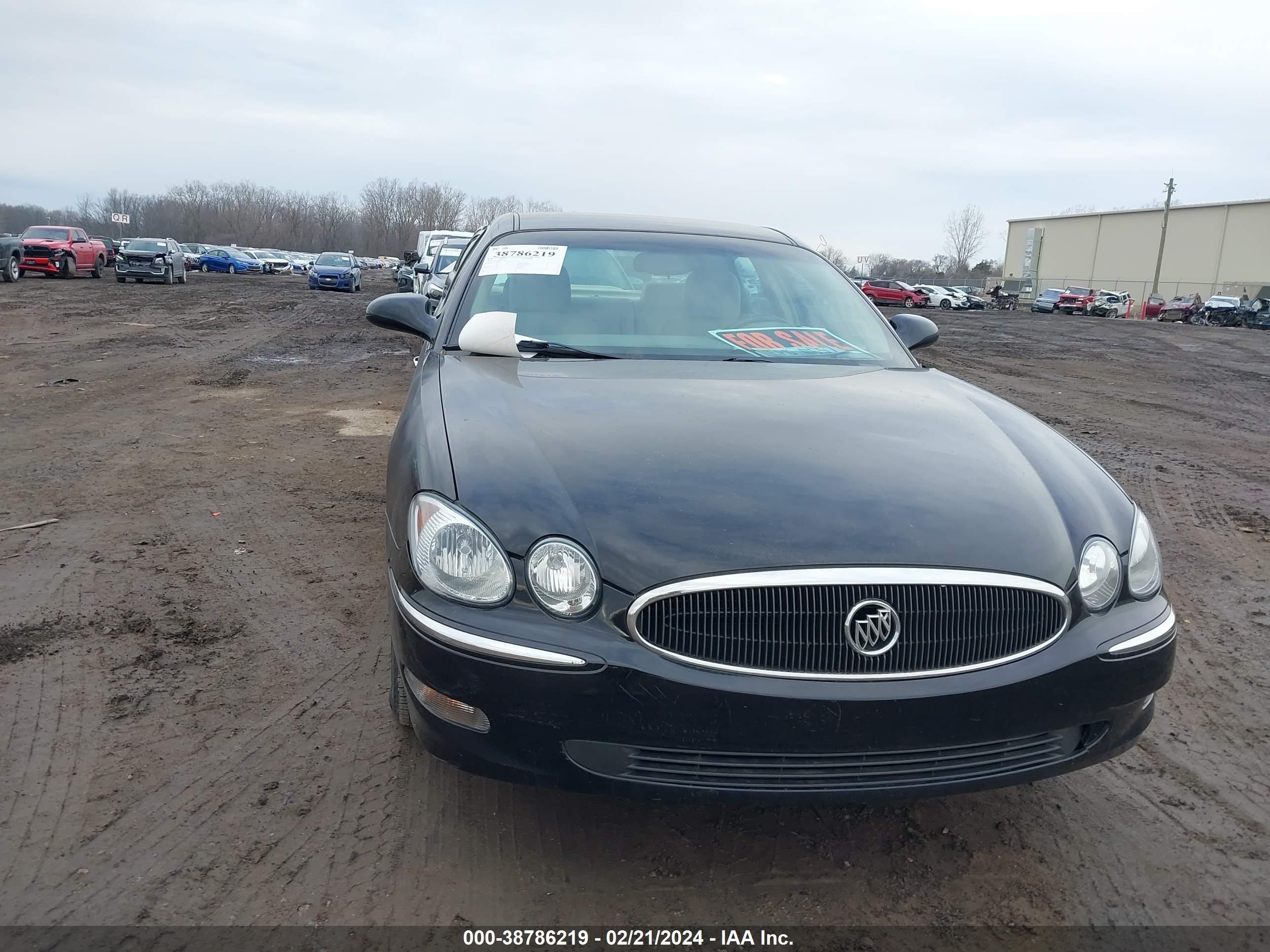 Photo 5 VIN: 2G4WD582561114523 - BUICK LACROSSE 