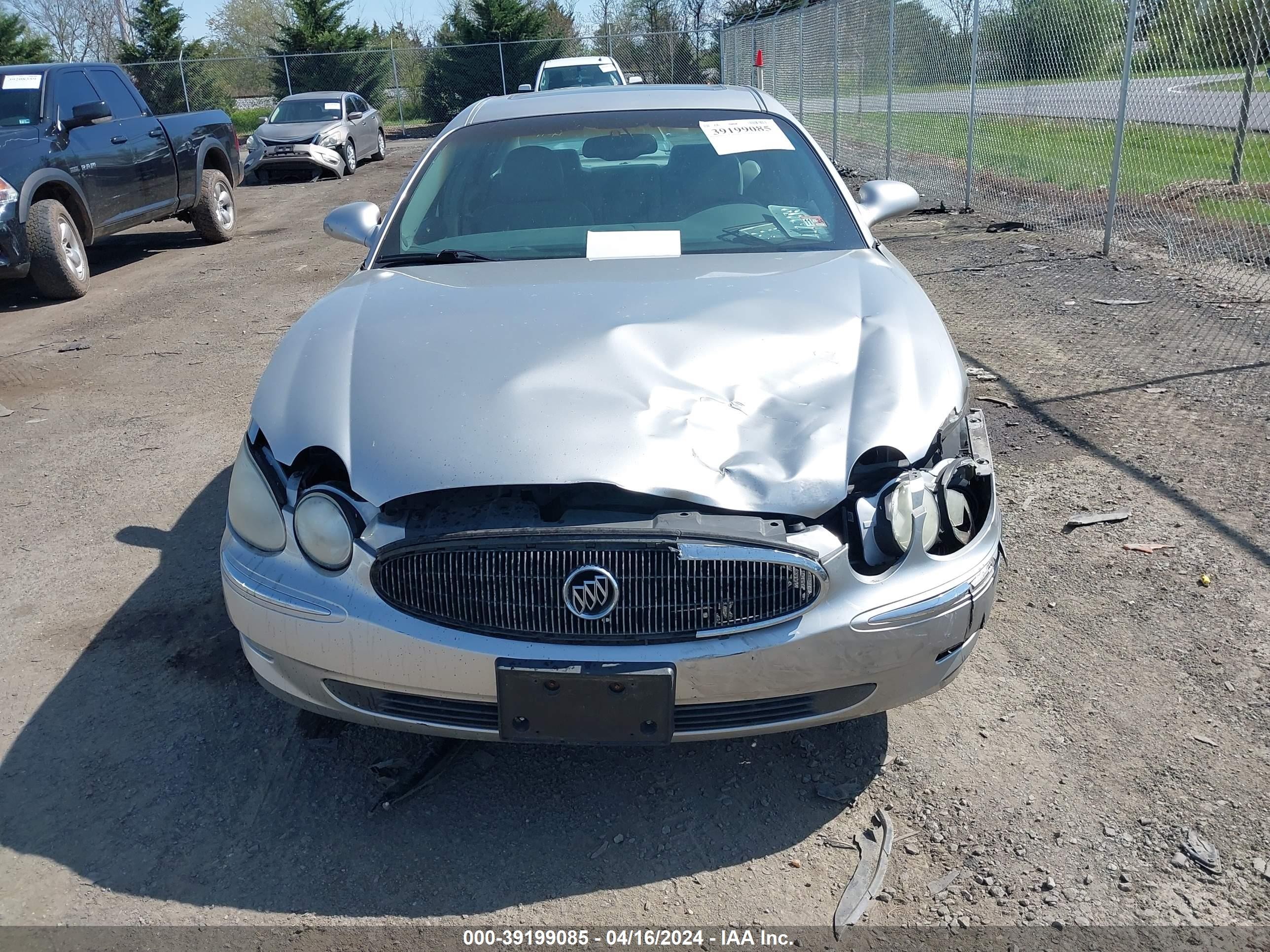 Photo 11 VIN: 2G4WD582571197369 - BUICK LACROSSE 