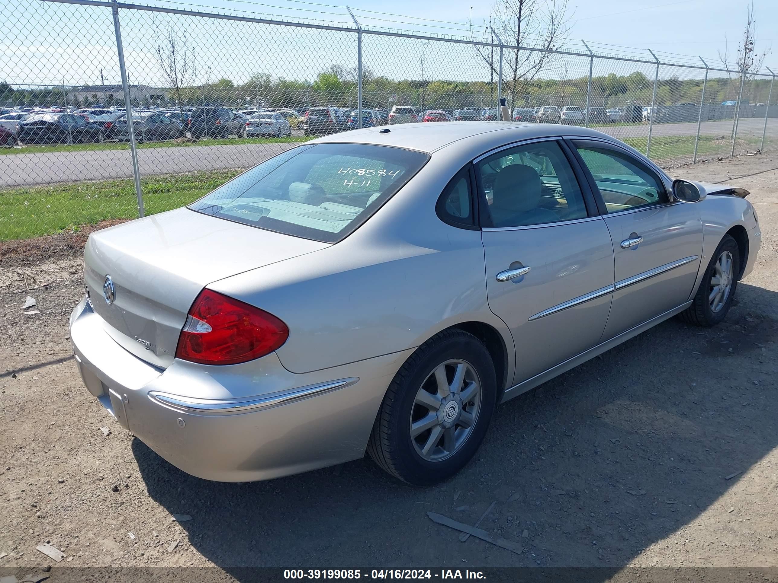 Photo 3 VIN: 2G4WD582571197369 - BUICK LACROSSE 