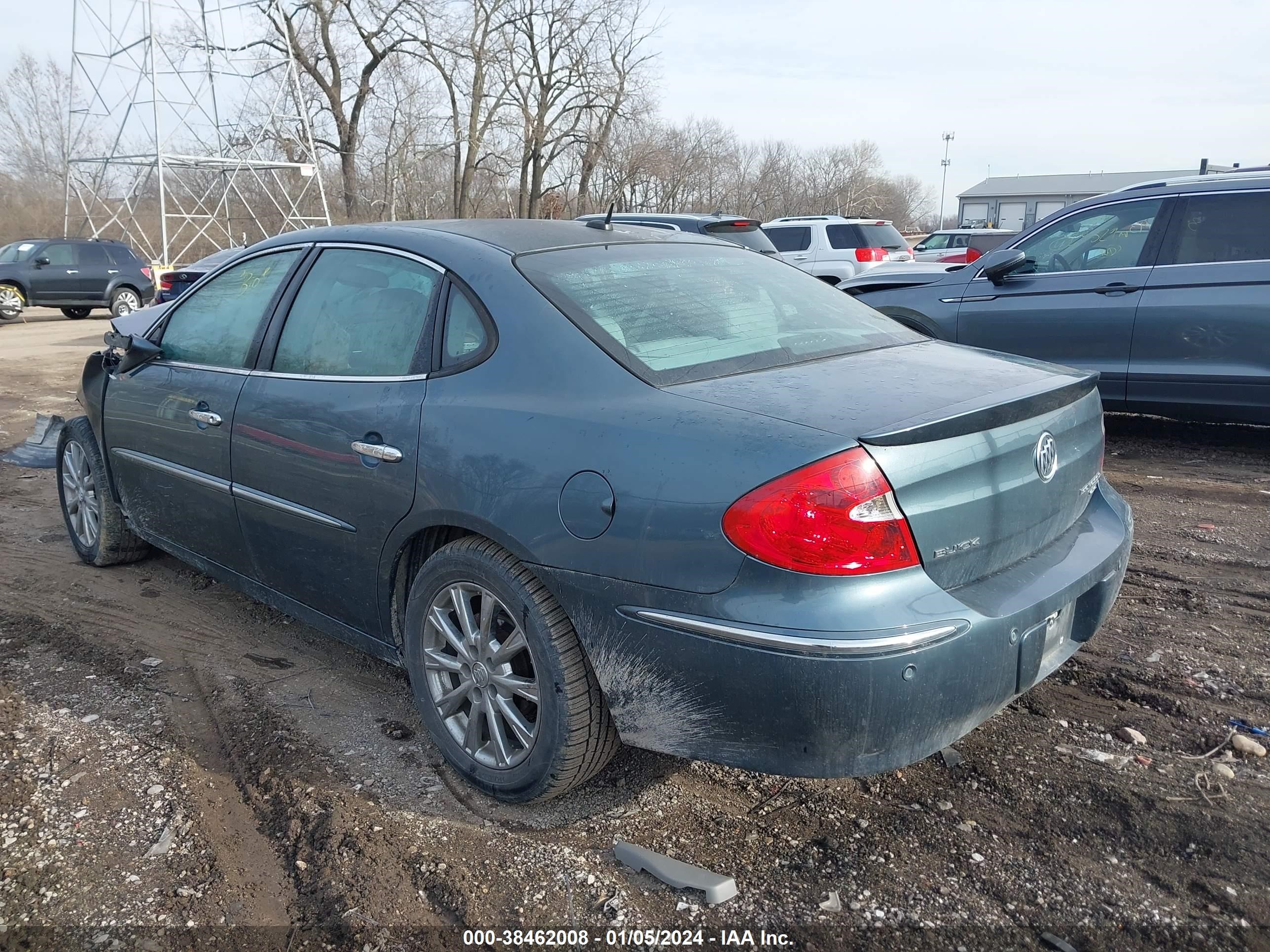 Photo 2 VIN: 2G4WD582571243850 - BUICK LACROSSE 