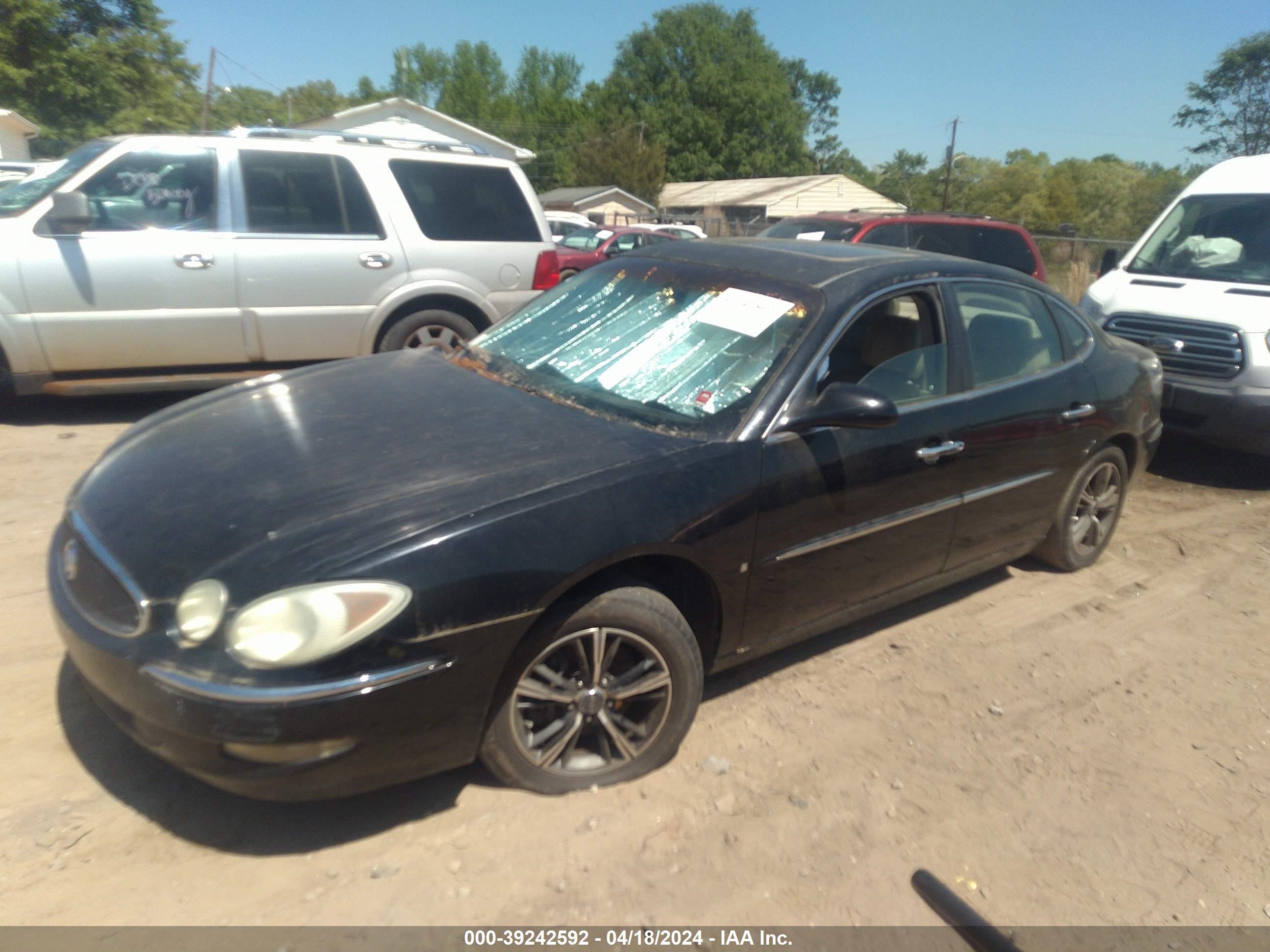 Photo 1 VIN: 2G4WD582661104633 - BUICK LACROSSE 