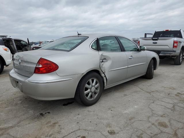 Photo 2 VIN: 2G4WD582681191792 - BUICK LACROSSE 