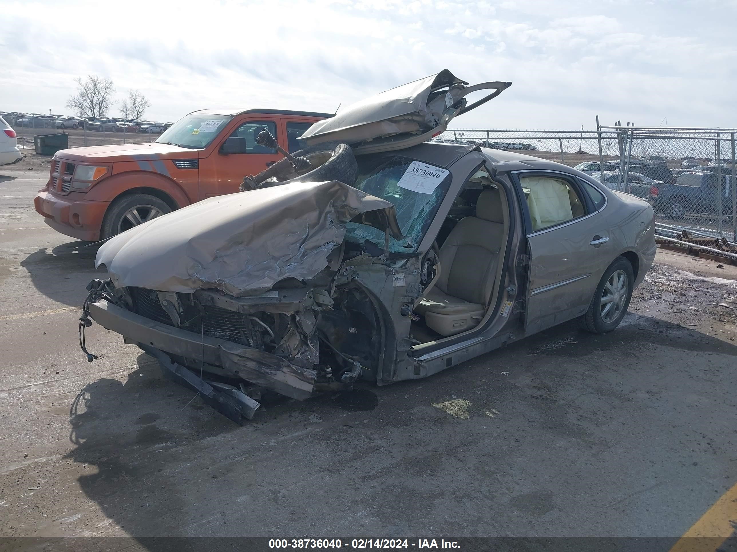 Photo 1 VIN: 2G4WD582761193354 - BUICK LACROSSE 