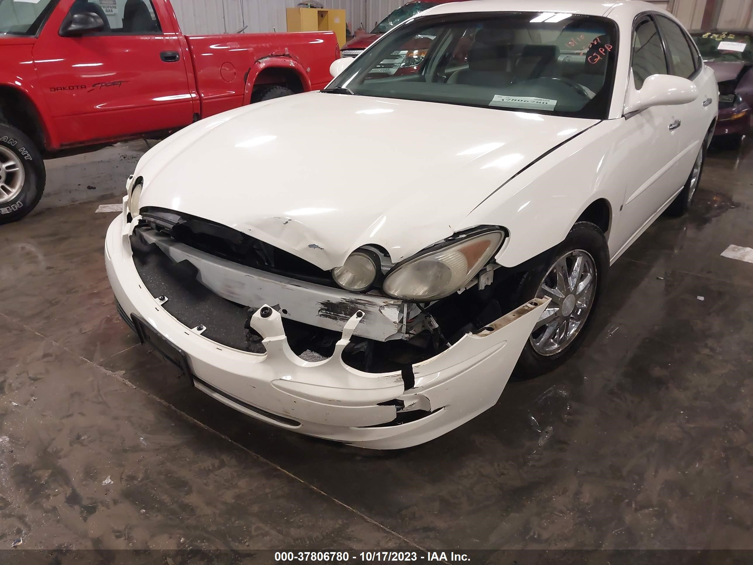 Photo 5 VIN: 2G4WD582761212078 - BUICK LACROSSE 