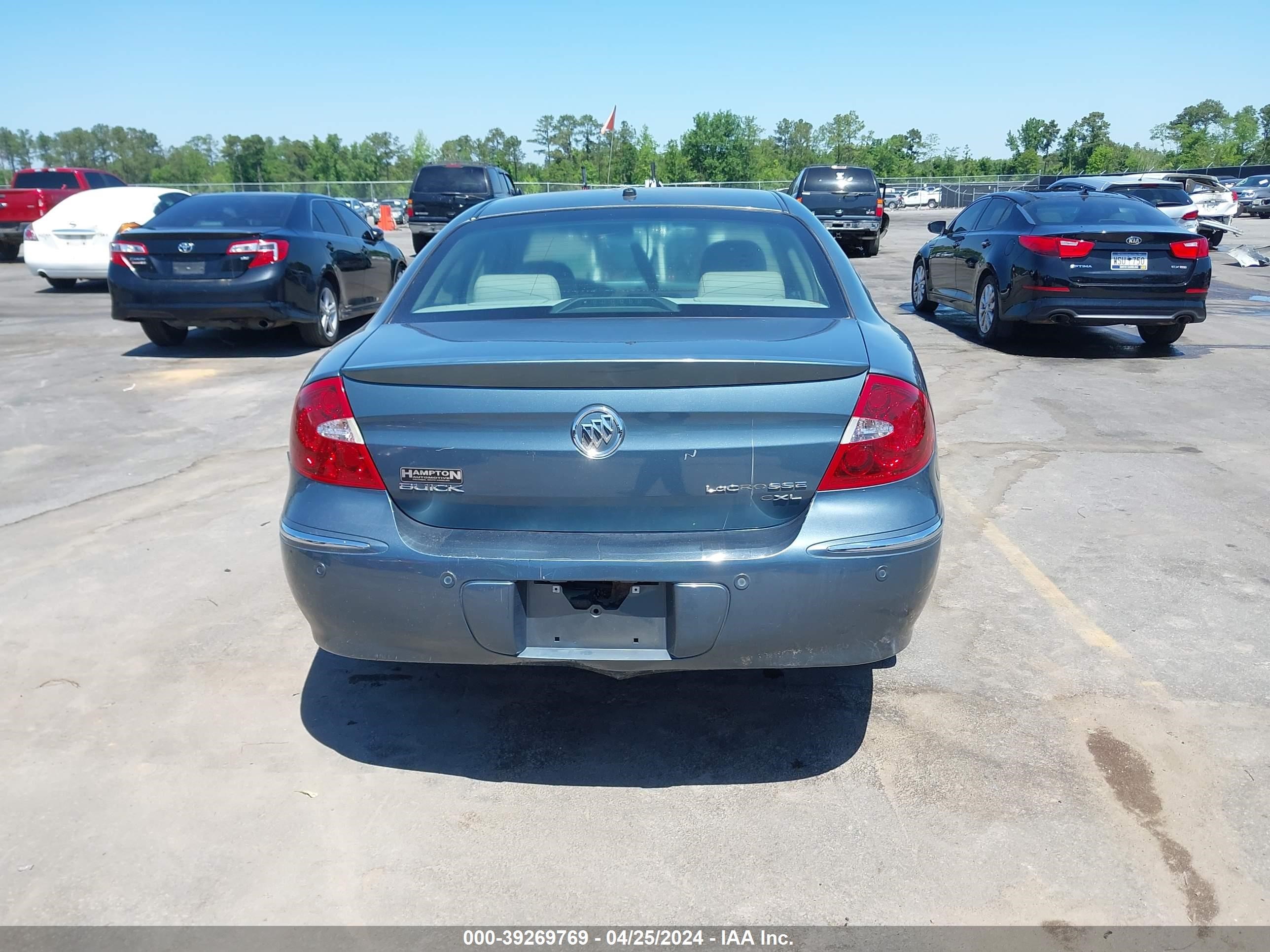 Photo 15 VIN: 2G4WD582761259319 - BUICK LACROSSE 