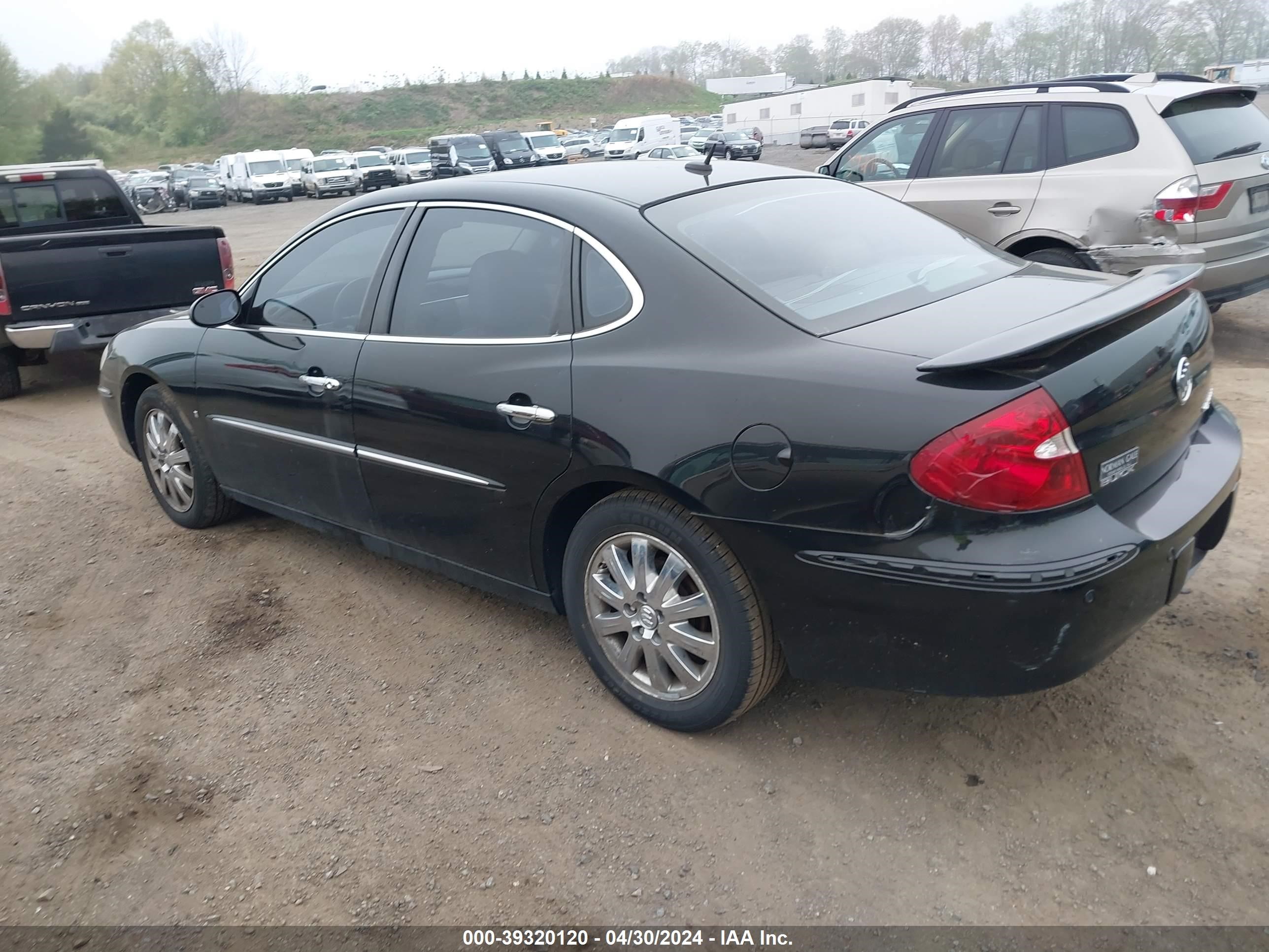 Photo 2 VIN: 2G4WD582771126237 - BUICK LACROSSE 