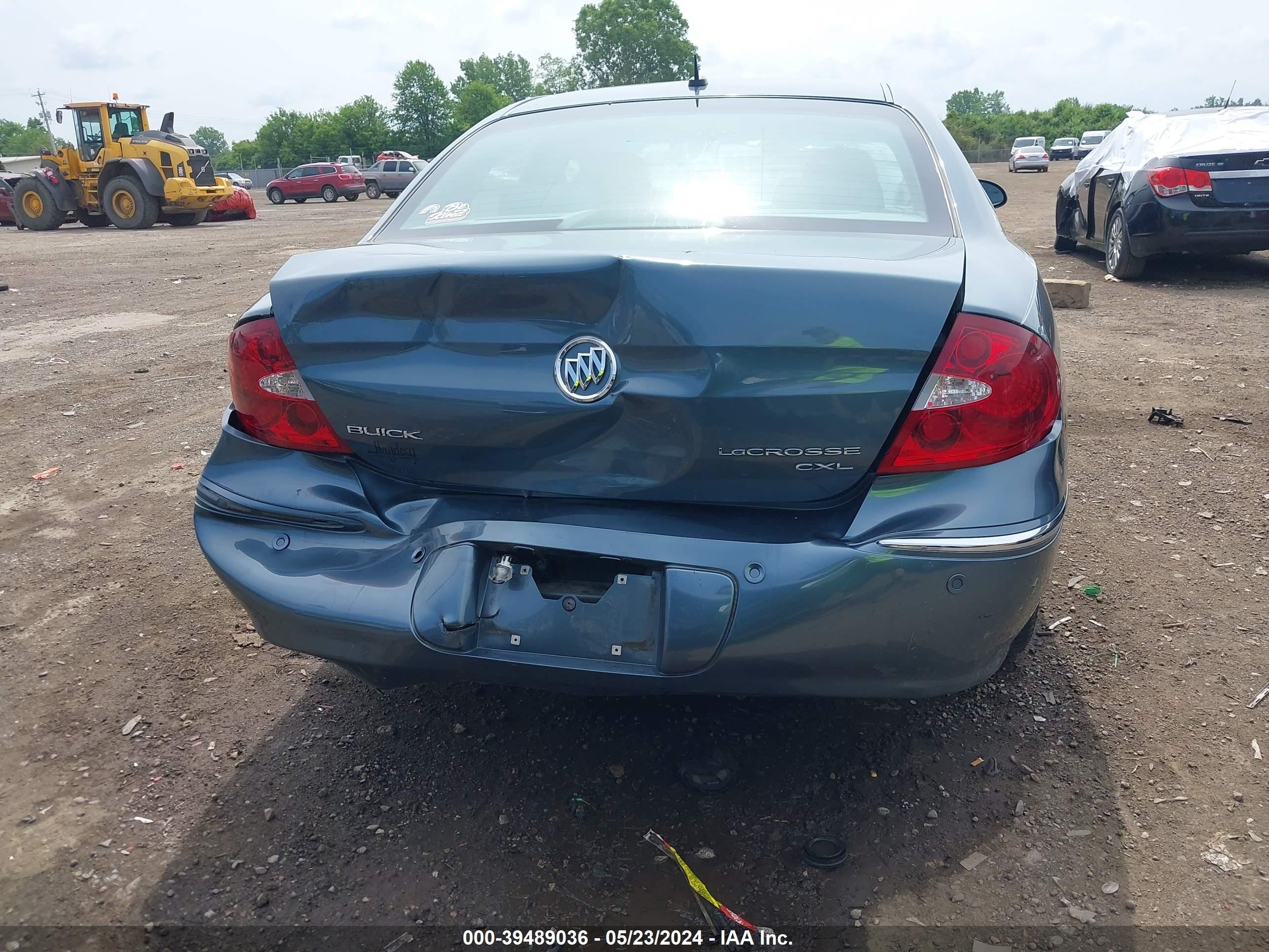 Photo 15 VIN: 2G4WD582871125758 - BUICK LACROSSE 