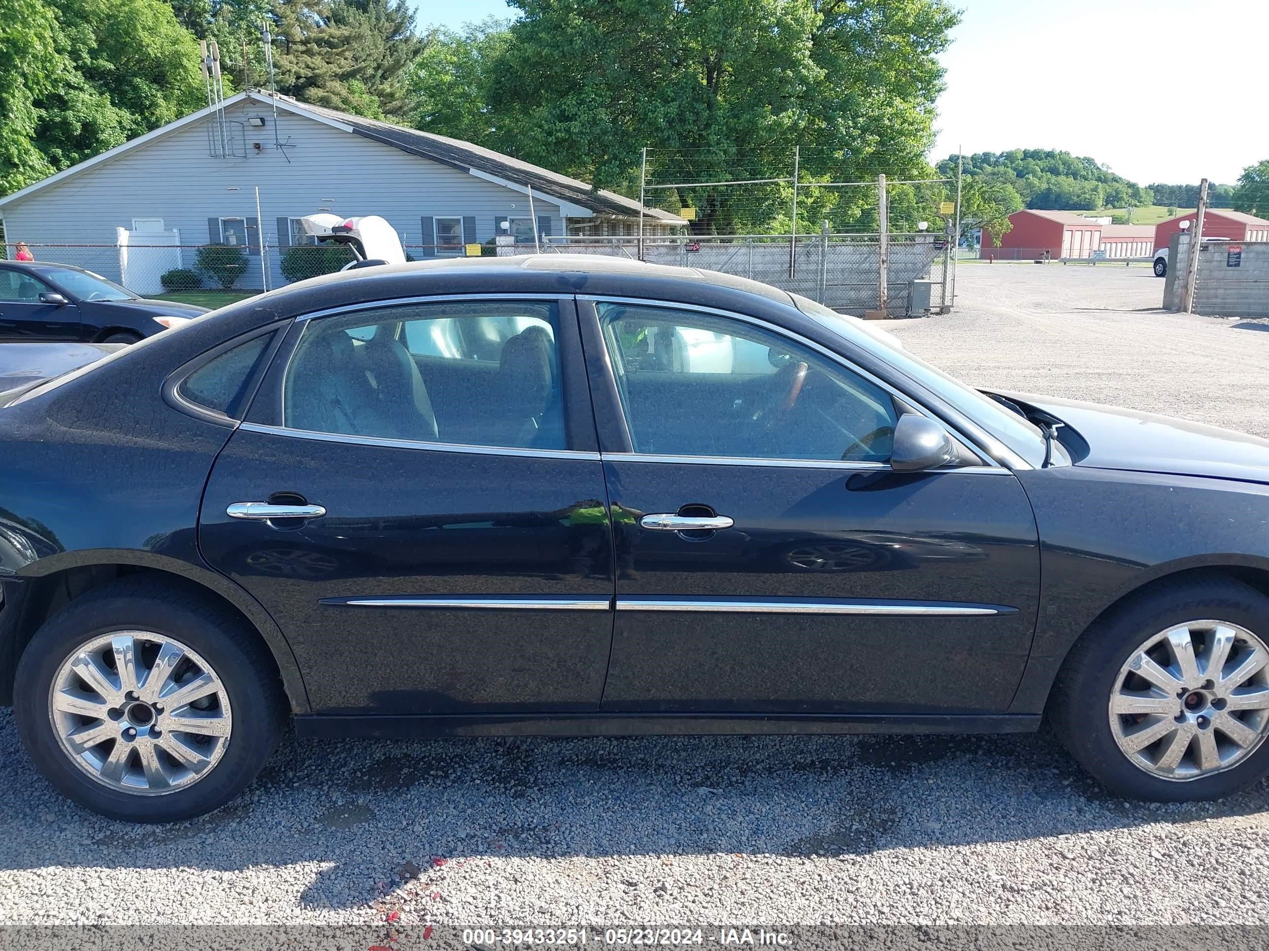 Photo 13 VIN: 2G4WD582891136925 - BUICK LACROSSE 