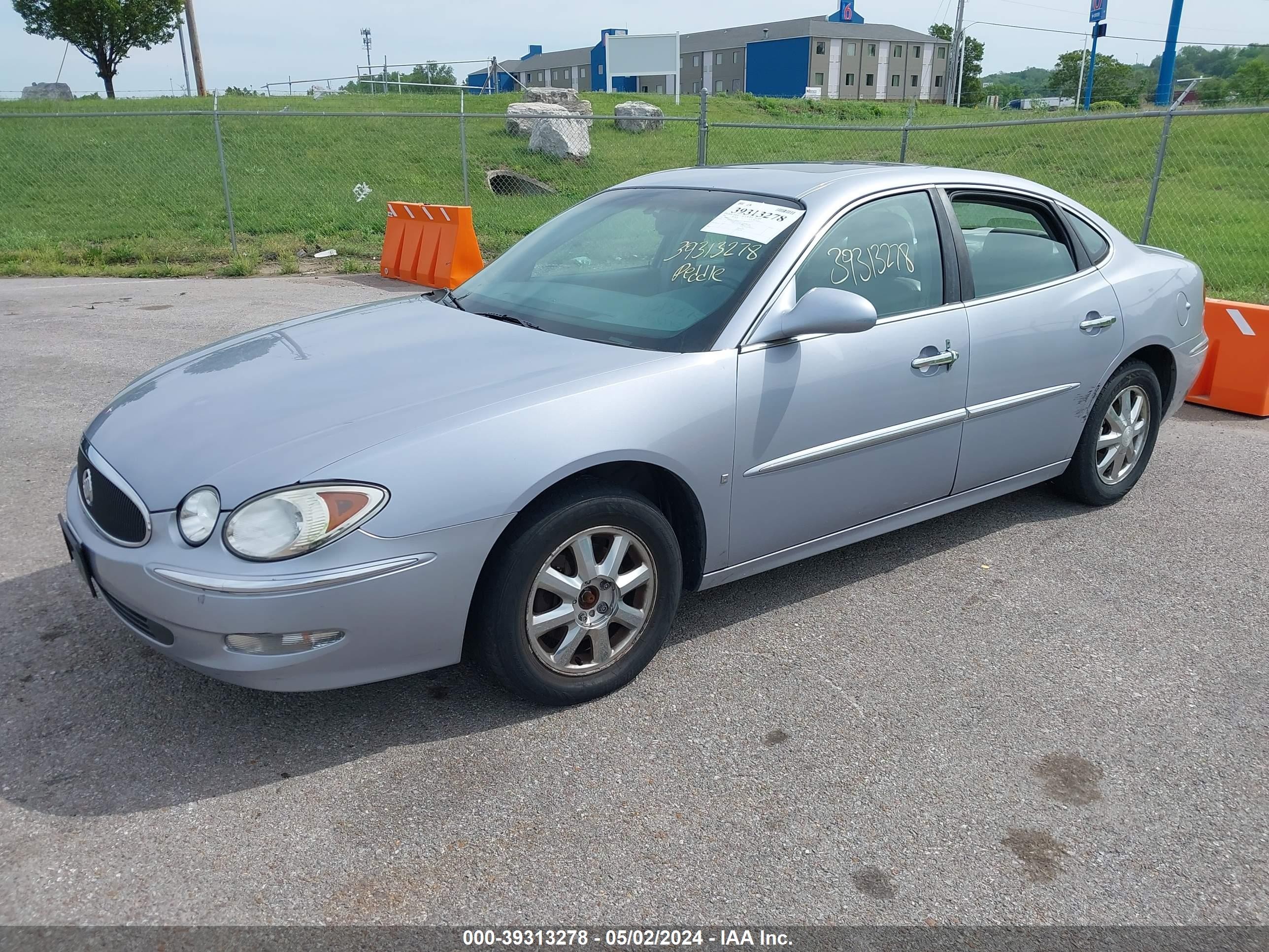 Photo 1 VIN: 2G4WD582961288661 - BUICK LACROSSE 