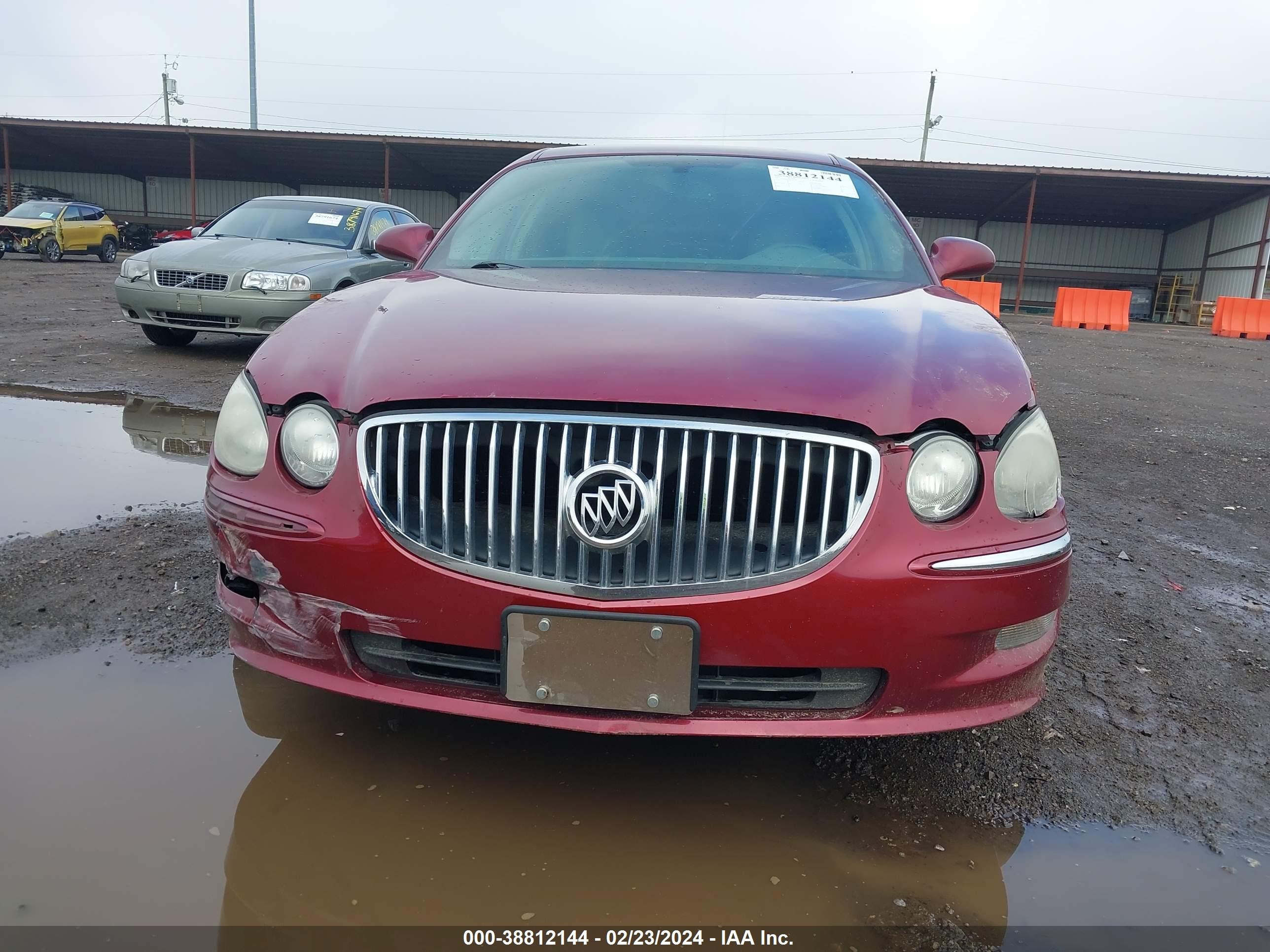 Photo 11 VIN: 2G4WD582981199384 - BUICK LACROSSE 