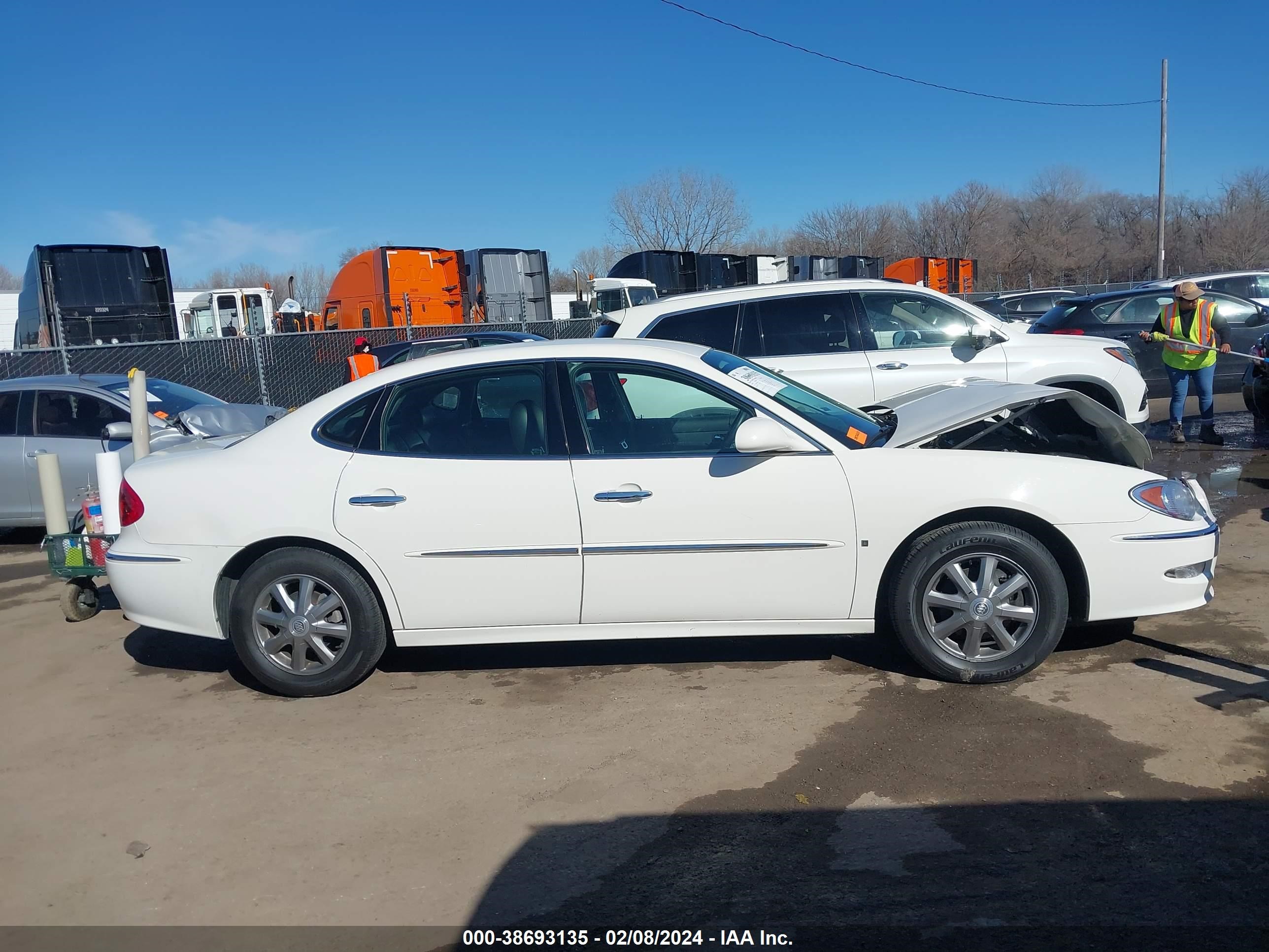 Photo 12 VIN: 2G4WD582991131314 - BUICK LACROSSE 