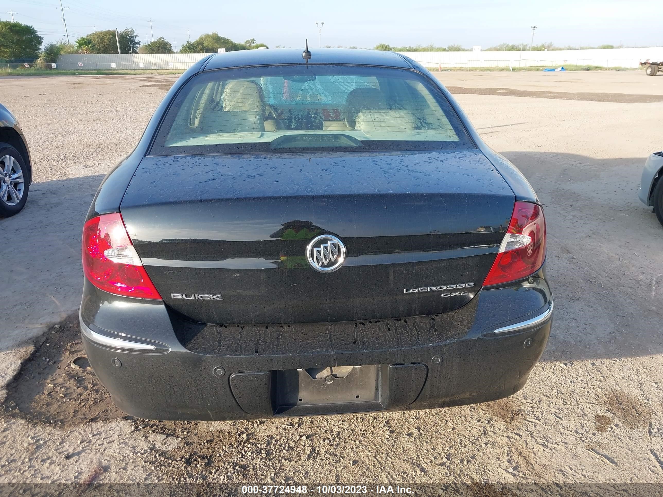 Photo 15 VIN: 2G4WD582X61253515 - BUICK LACROSSE 