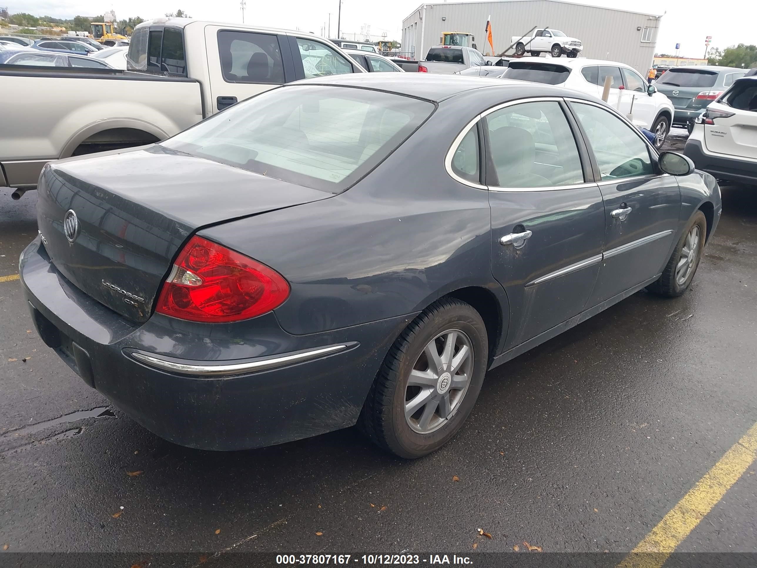 Photo 3 VIN: 2G4WD582X91119463 - BUICK LACROSSE 