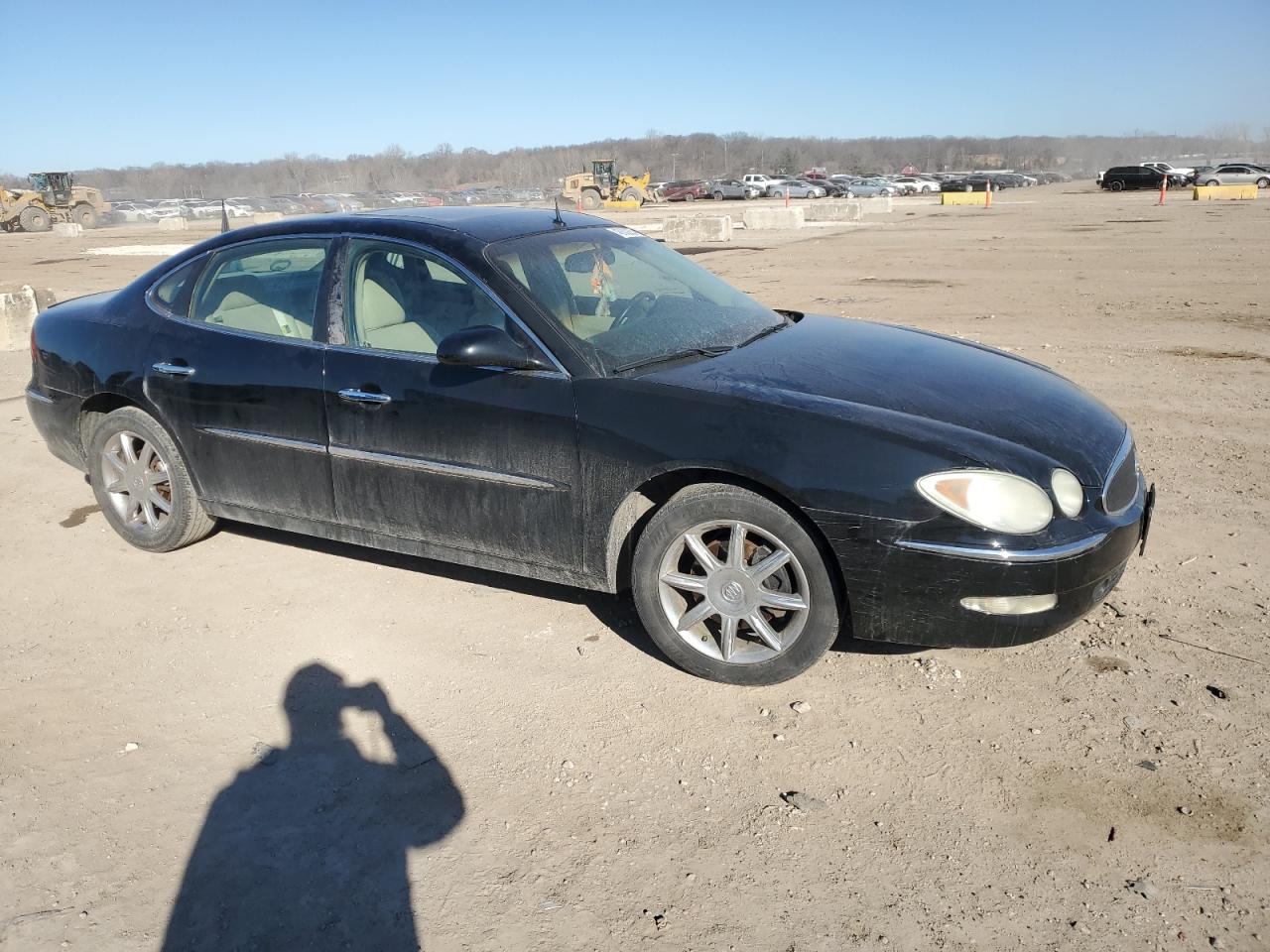 Photo 3 VIN: 2G4WE537051309752 - BUICK LACROSSE 