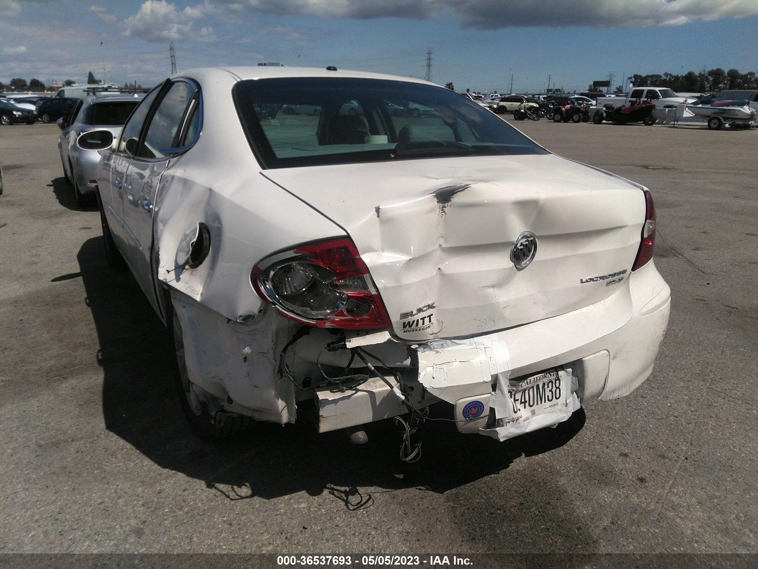 Photo 5 VIN: 2G4WE587161246946 - BUICK LACROSSE 