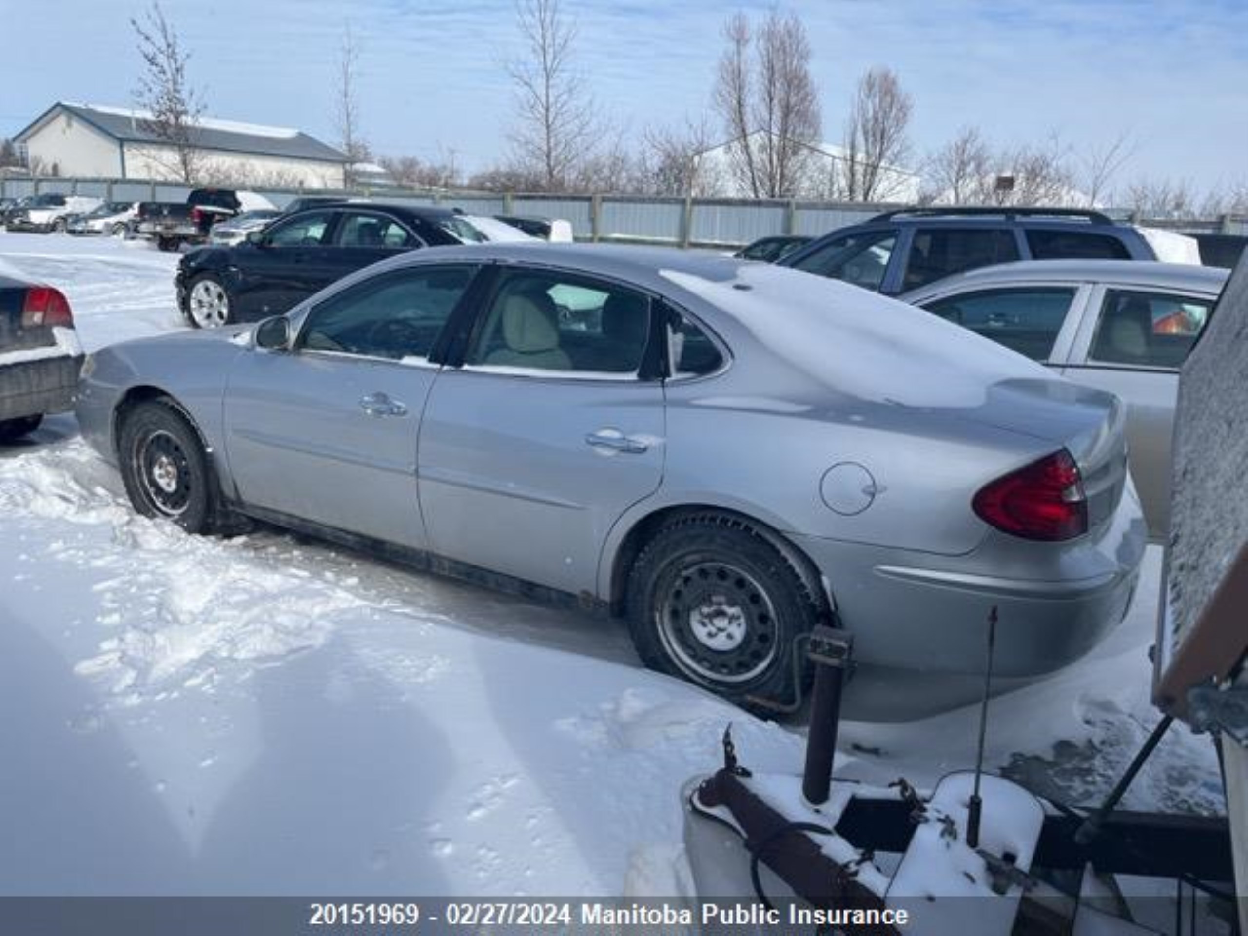 Photo 2 VIN: 2G4WF532451243773 - BUICK ALLURE 