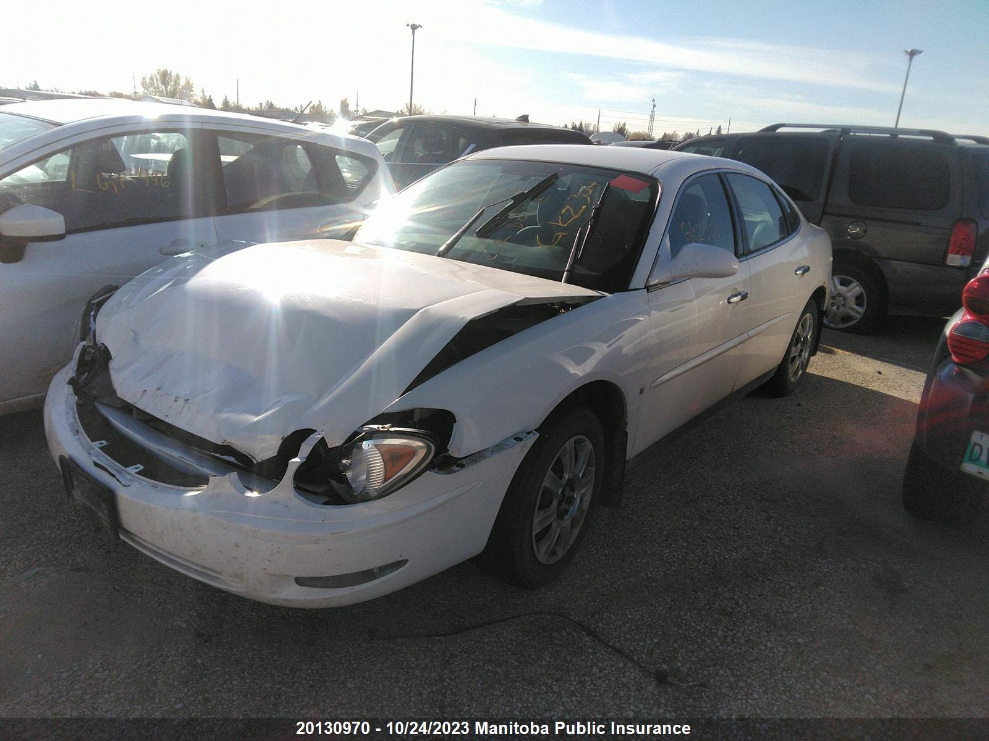 Photo 1 VIN: 2G4WF582371185201 - BUICK ALLURE 