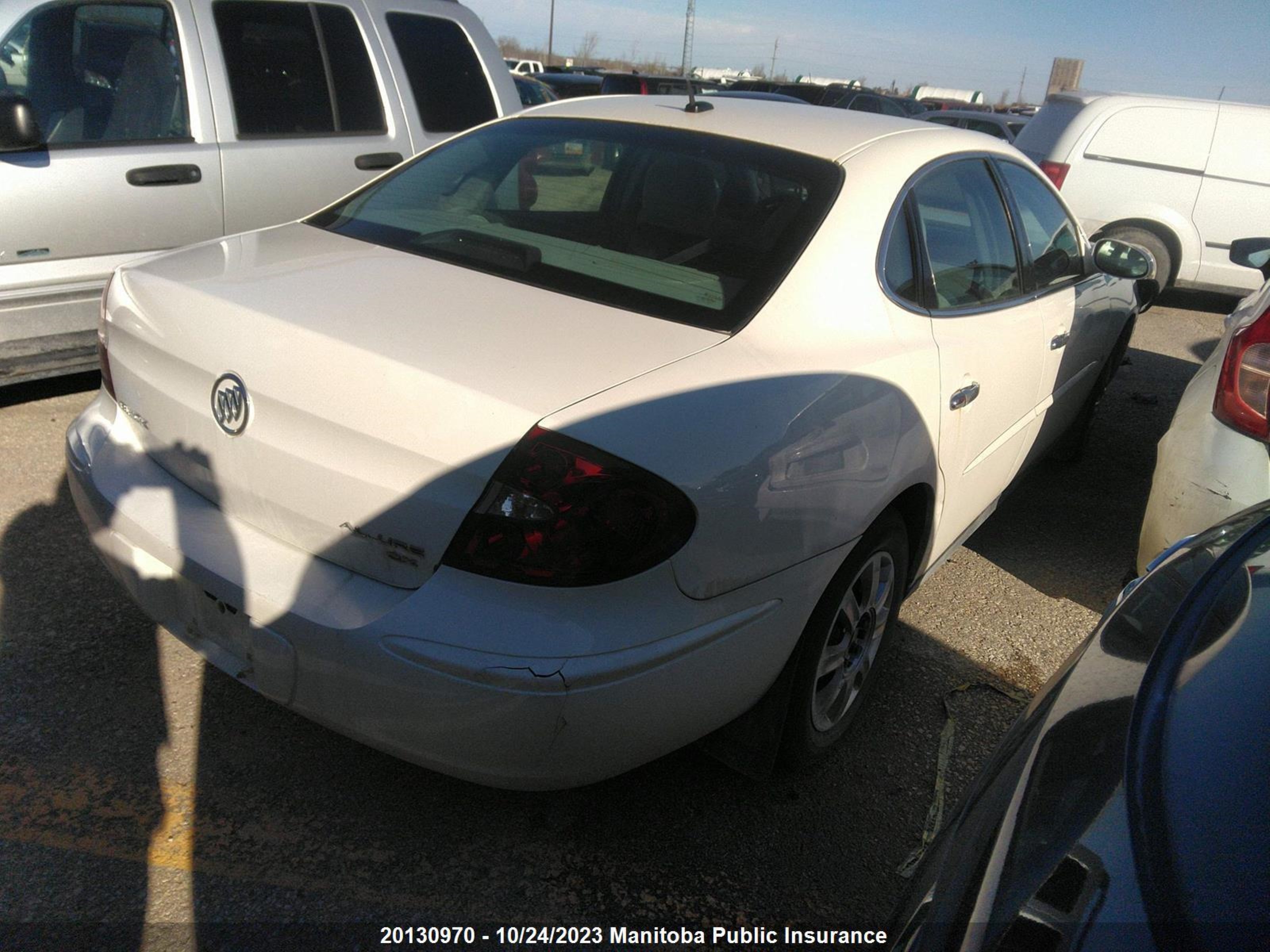 Photo 3 VIN: 2G4WF582371185201 - BUICK ALLURE 