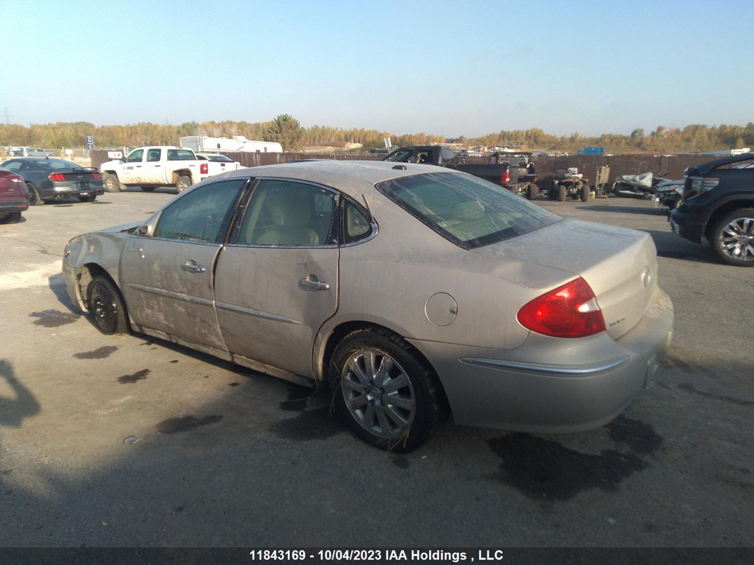 Photo 2 VIN: 2G4WF582991217619 - BUICK ALLURE 