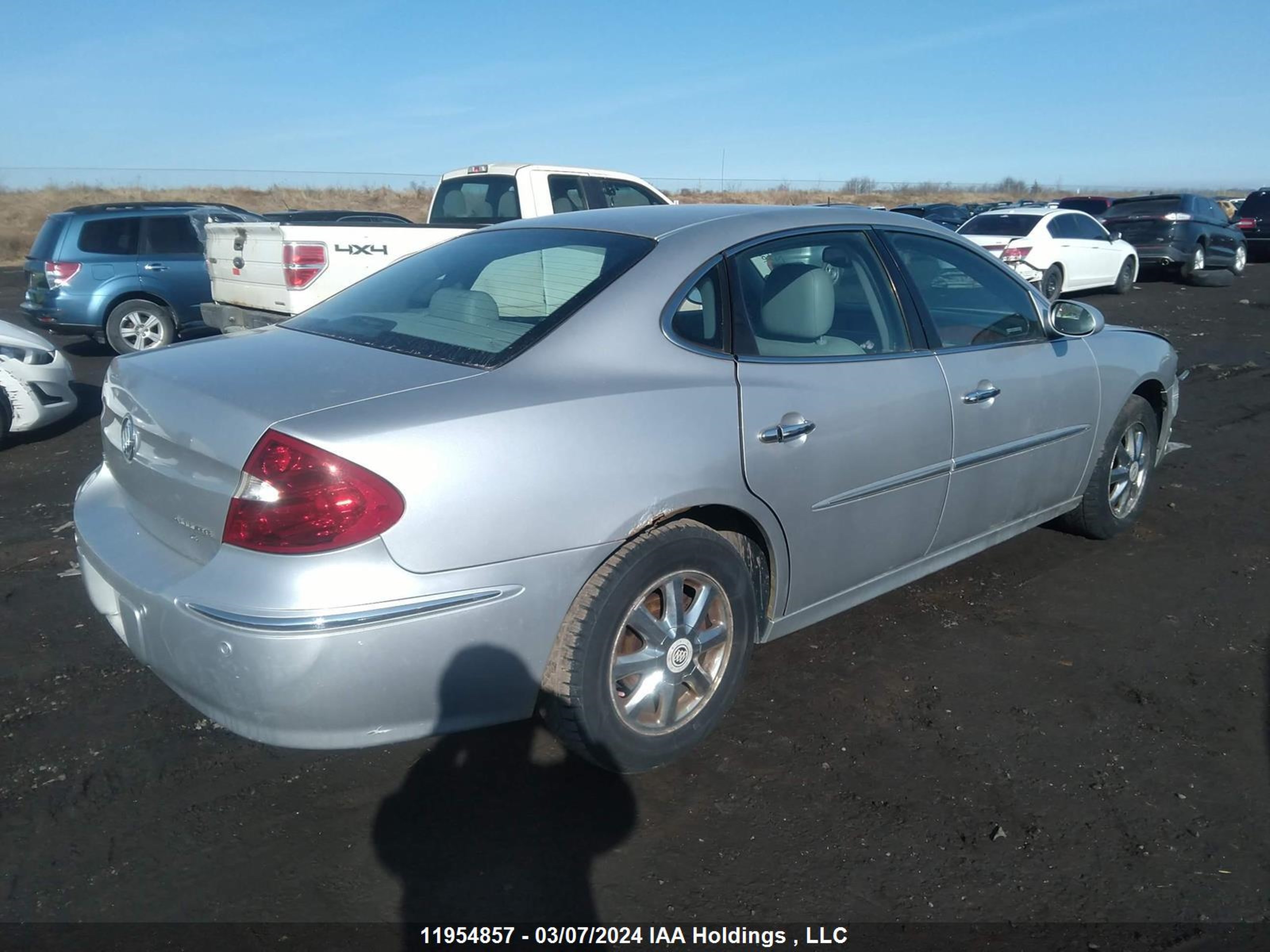 Photo 3 VIN: 2G4WJ532551223644 - BUICK ALLURE 