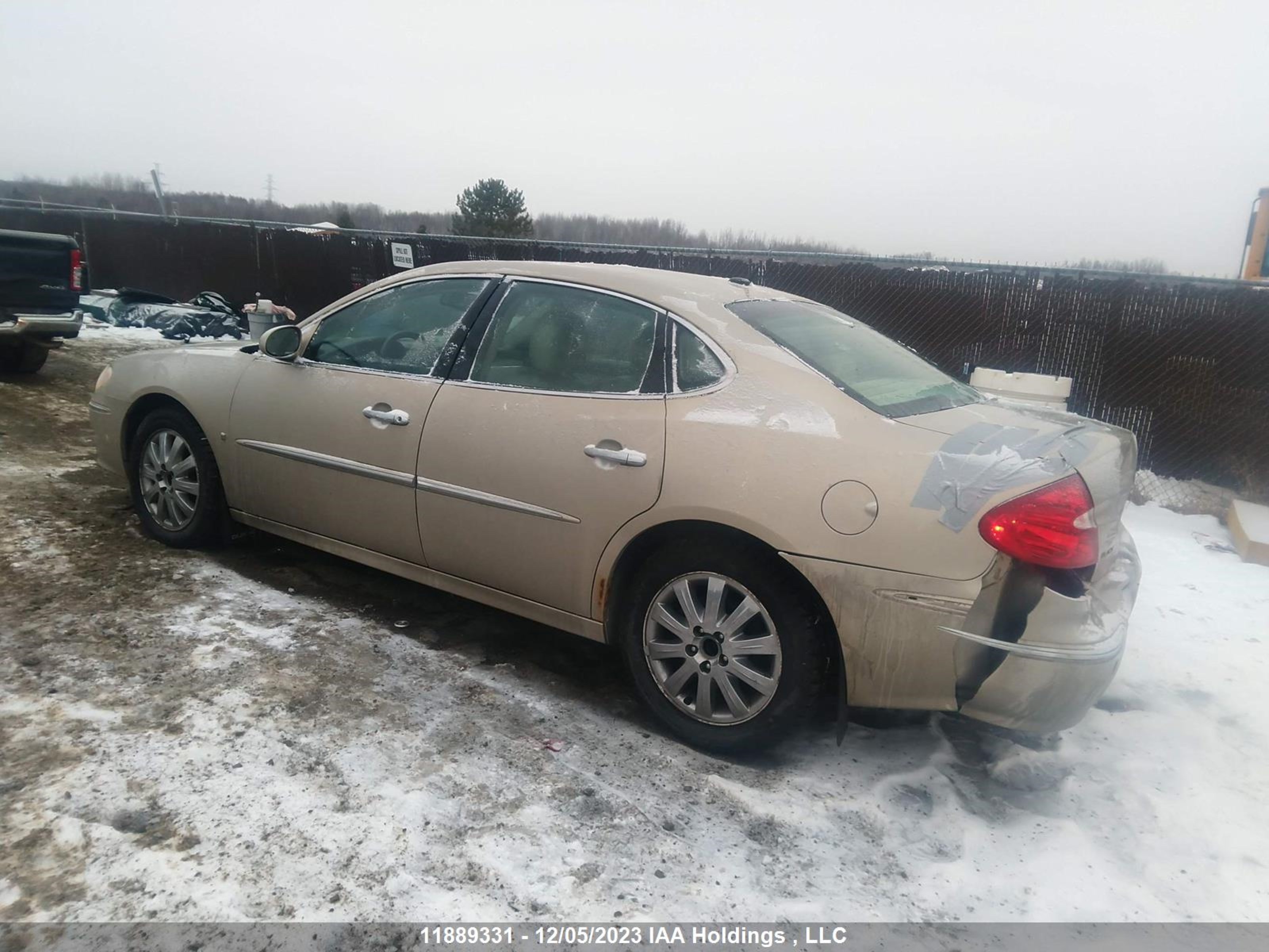 Photo 2 VIN: 2G4WJ582191132272 - BUICK ALLURE 