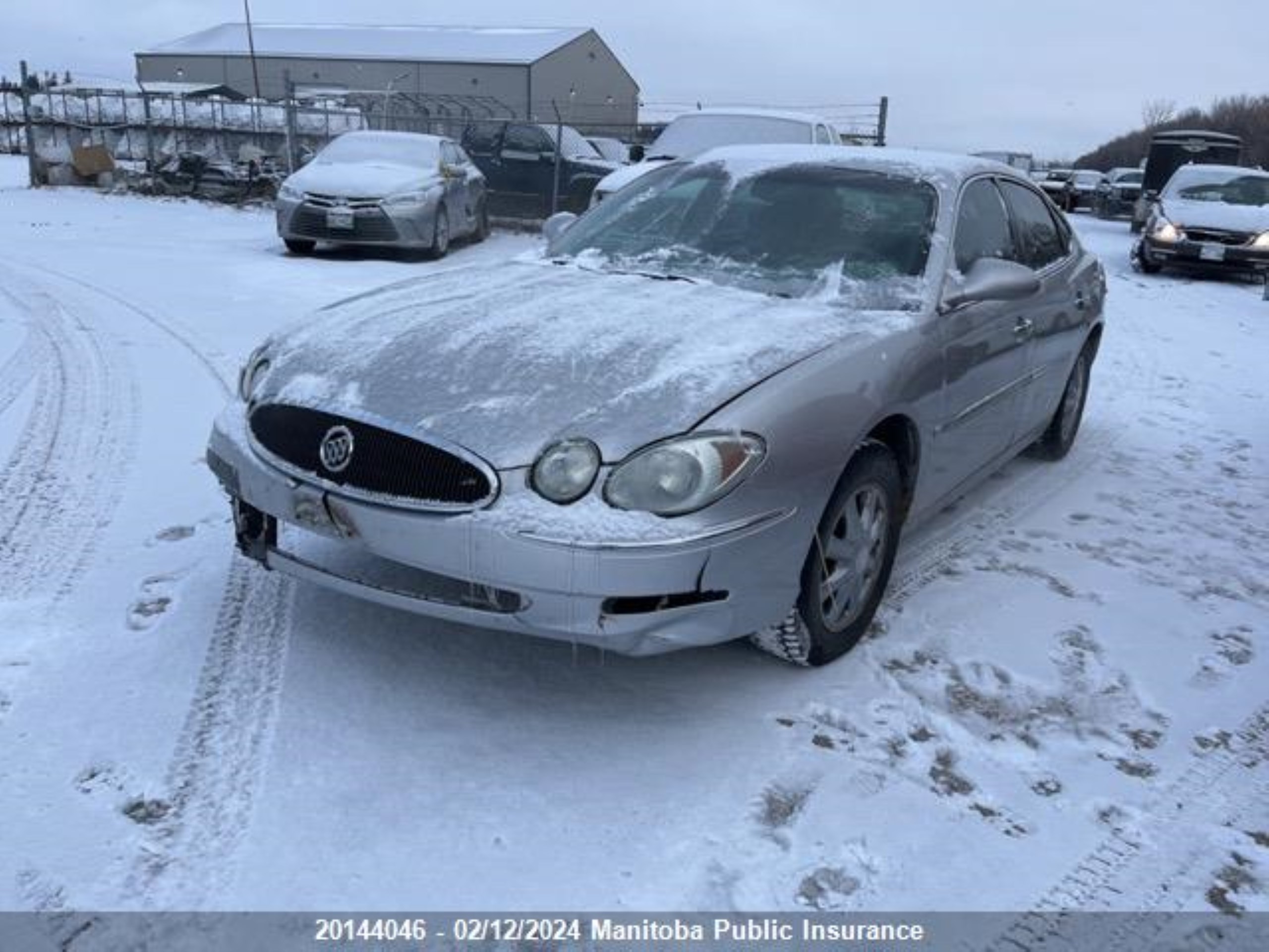 Photo 1 VIN: 2G4WJ582961252705 - BUICK ALLURE 