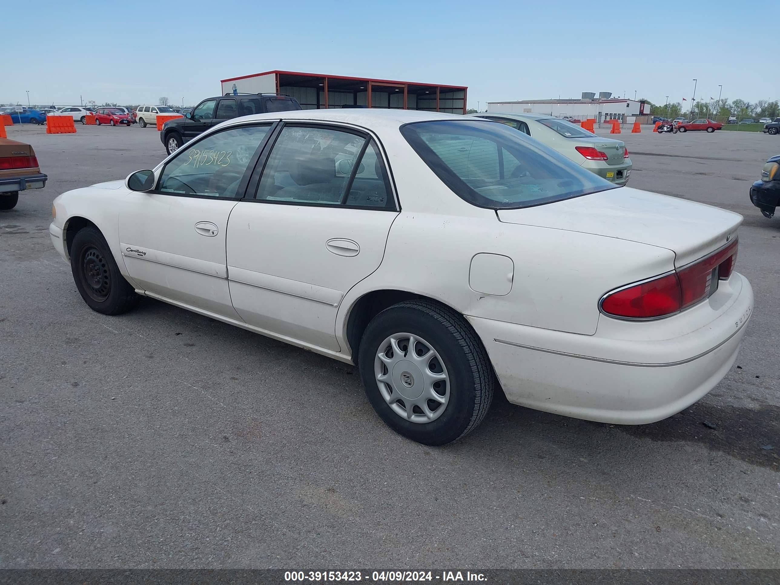 Photo 2 VIN: 2G4WS52J011316507 - BUICK CENTURY 