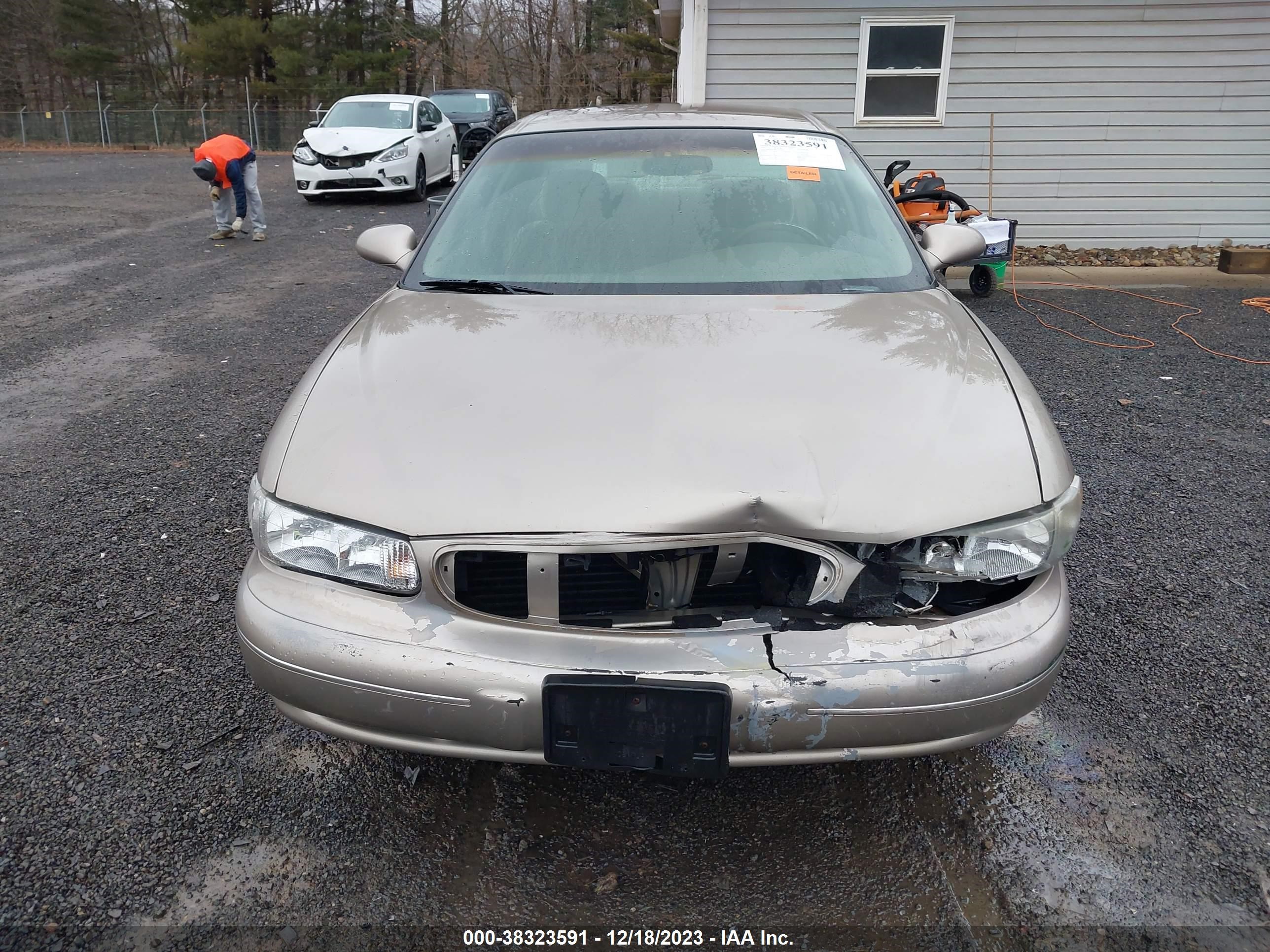 Photo 11 VIN: 2G4WS52J021163581 - BUICK CENTURY 