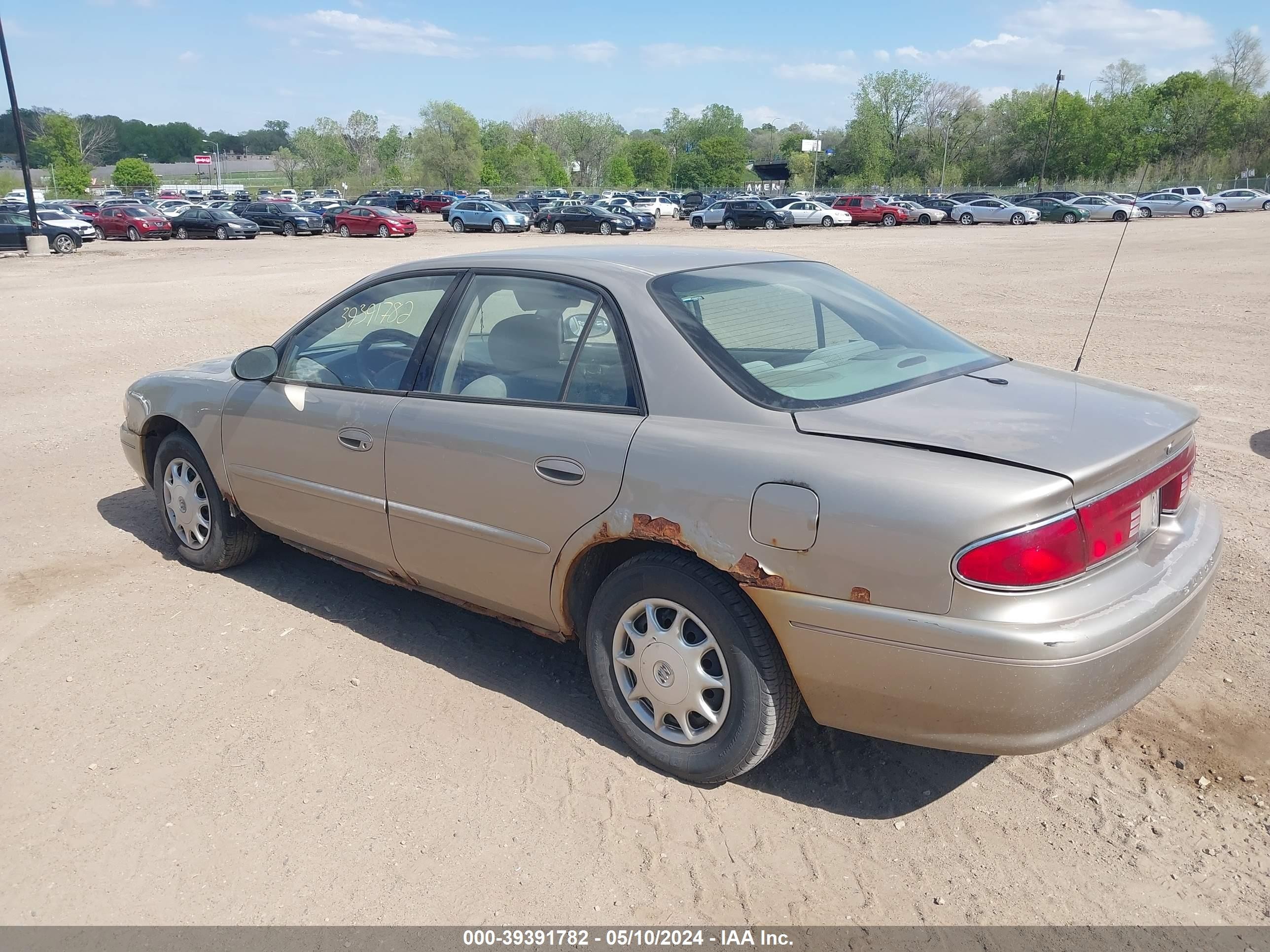 Photo 2 VIN: 2G4WS52J031249698 - BUICK CENTURY 