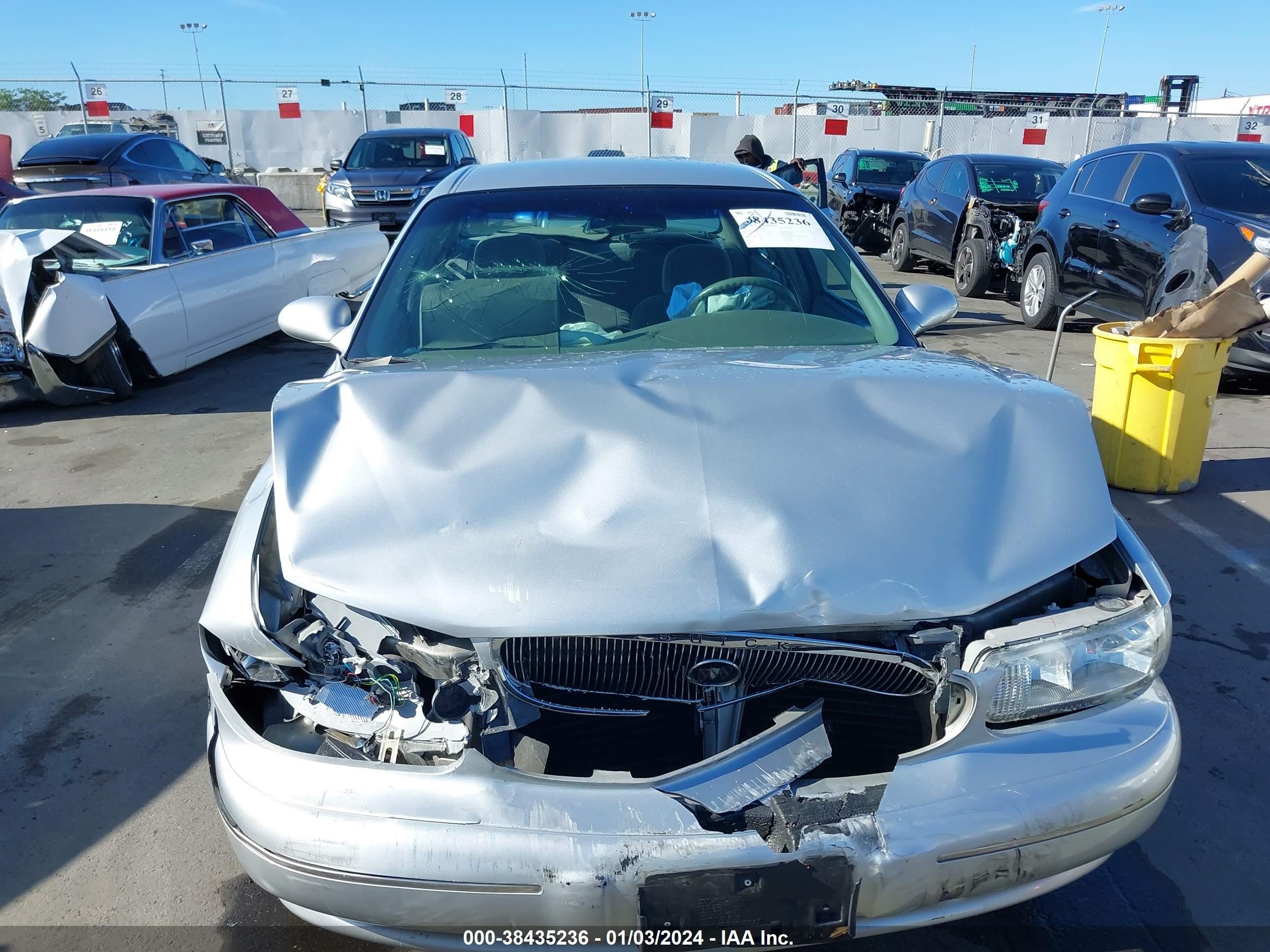 Photo 11 VIN: 2G4WS52J111321067 - BUICK CENTURY 