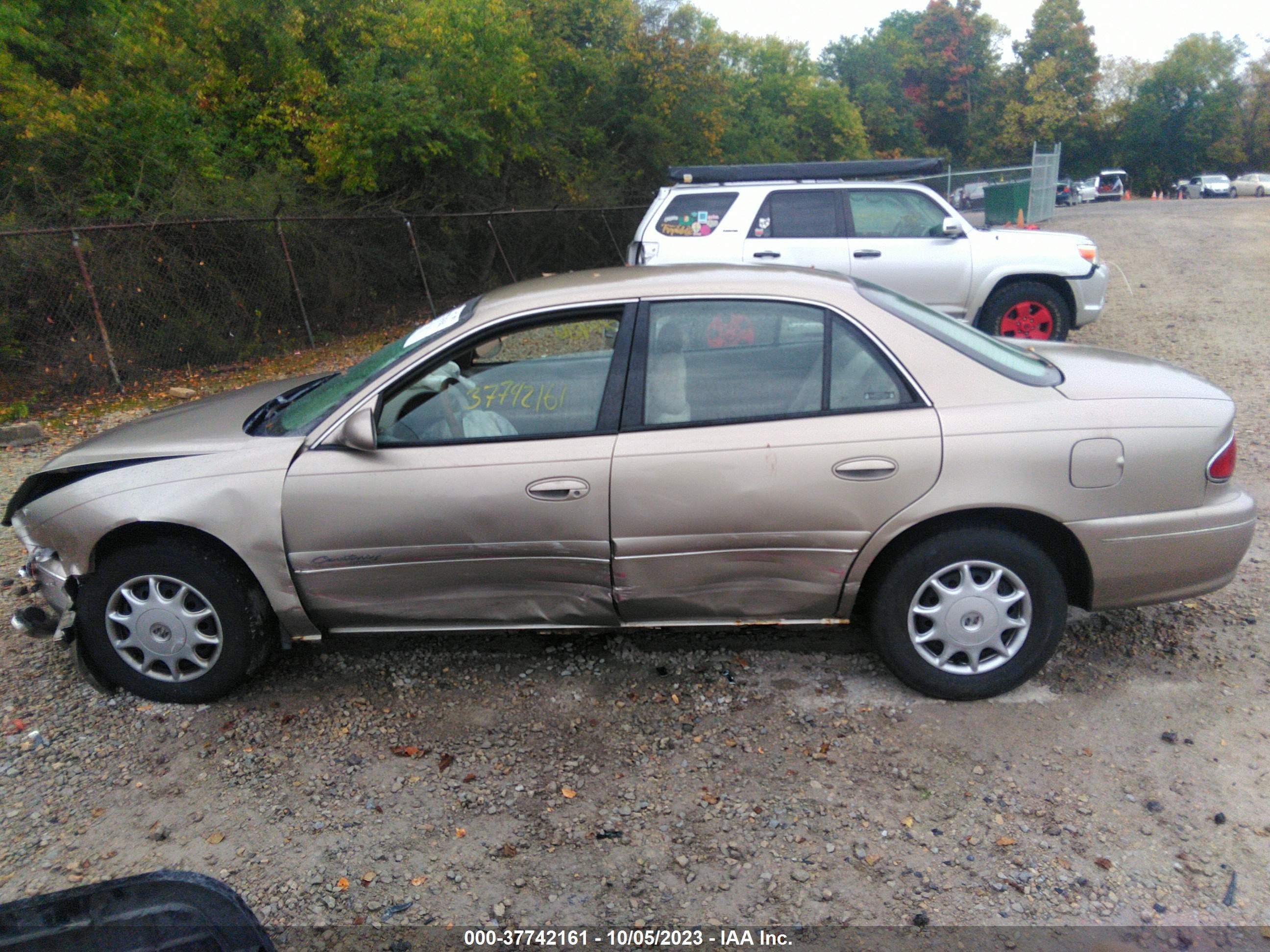 Photo 12 VIN: 2G4WS52J121182673 - BUICK CENTURY 