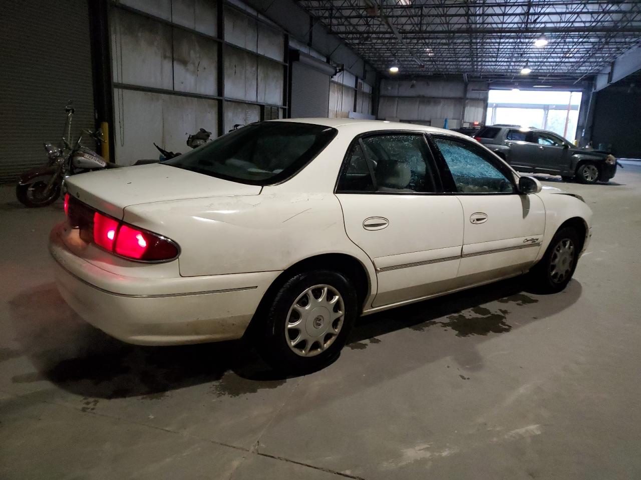 Photo 2 VIN: 2G4WS52J121297578 - BUICK CENTURY 