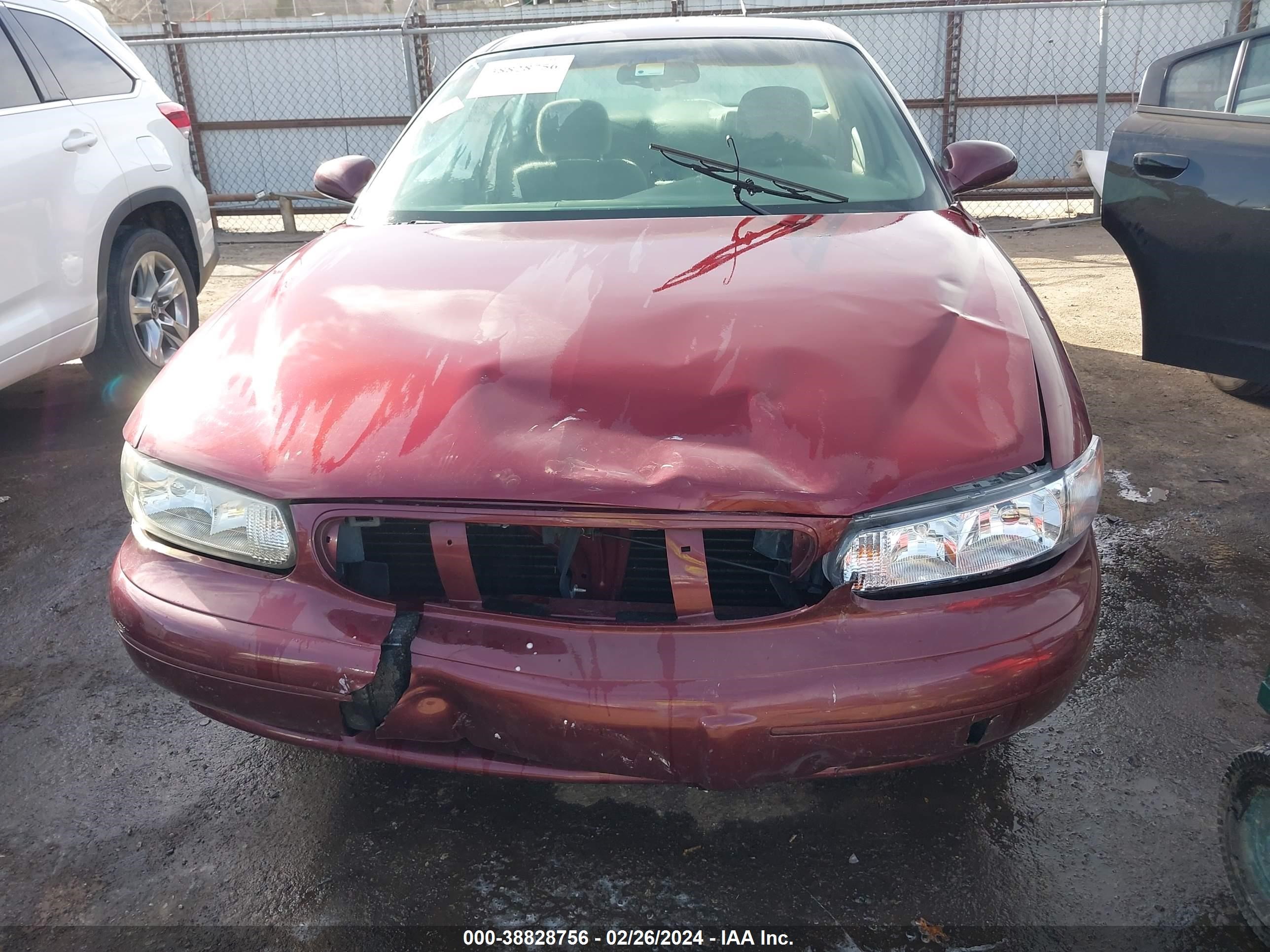 Photo 5 VIN: 2G4WS52J2Y1122538 - BUICK CENTURY 