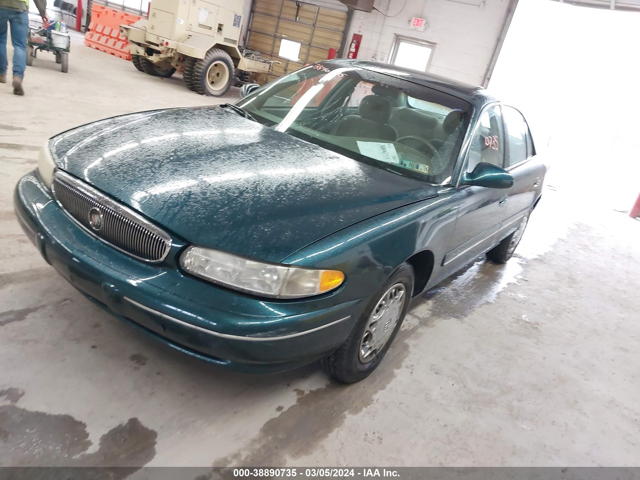 Photo 1 VIN: 2G4WS52J311122067 - BUICK CENTURY 