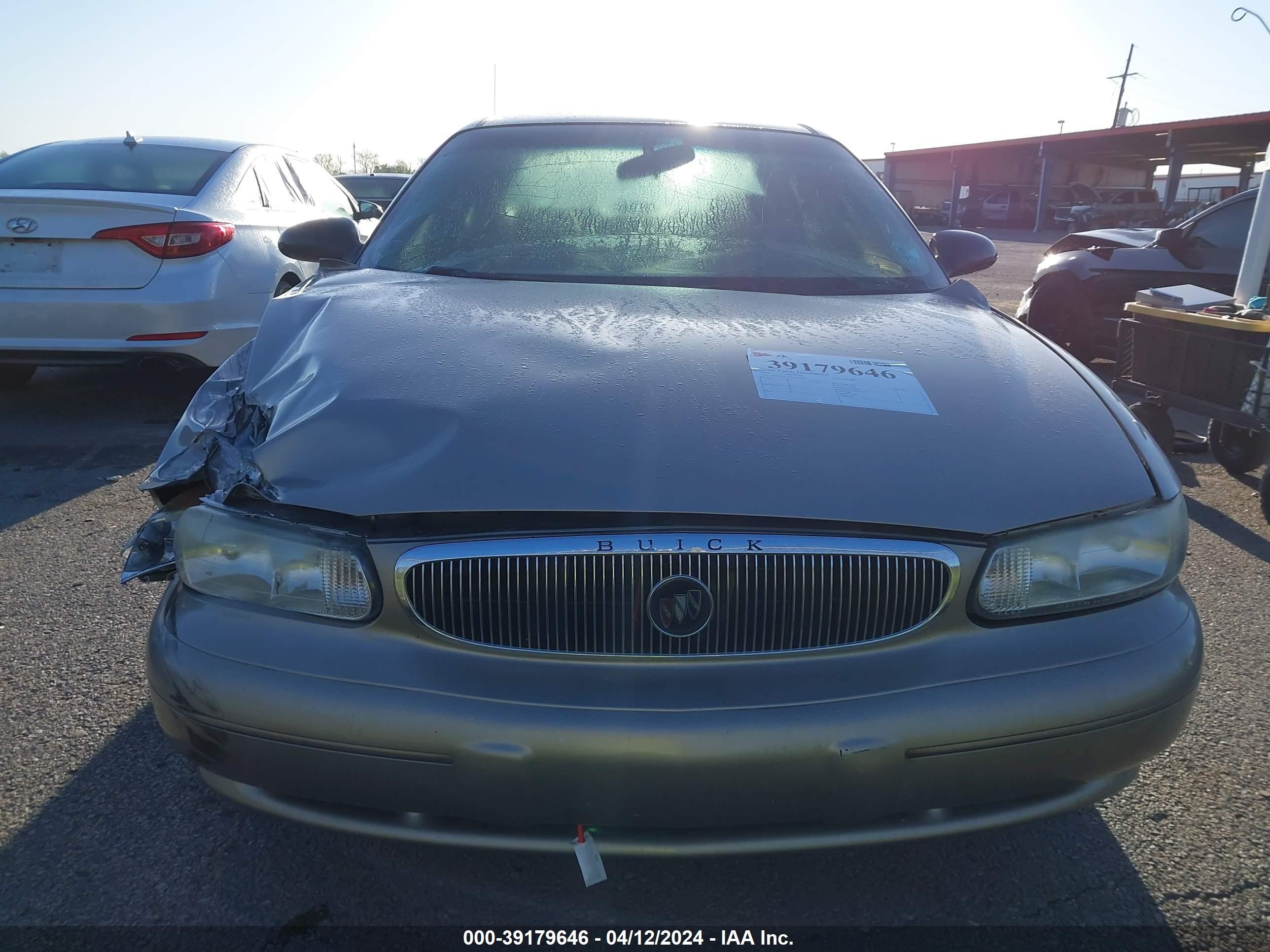 Photo 10 VIN: 2G4WS52J331109967 - BUICK CENTURY 