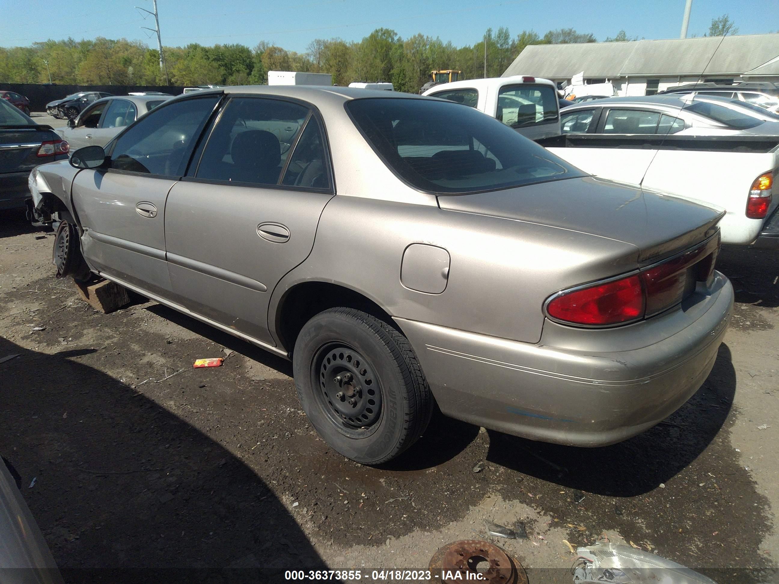 Photo 2 VIN: 2G4WS52J331283960 - BUICK CENTURY 