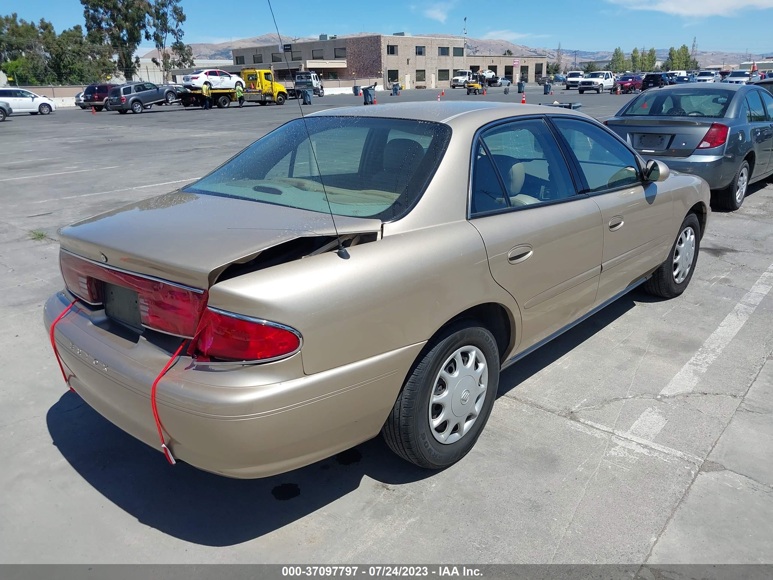 Photo 3 VIN: 2G4WS52J351108109 - BUICK CENTURY 