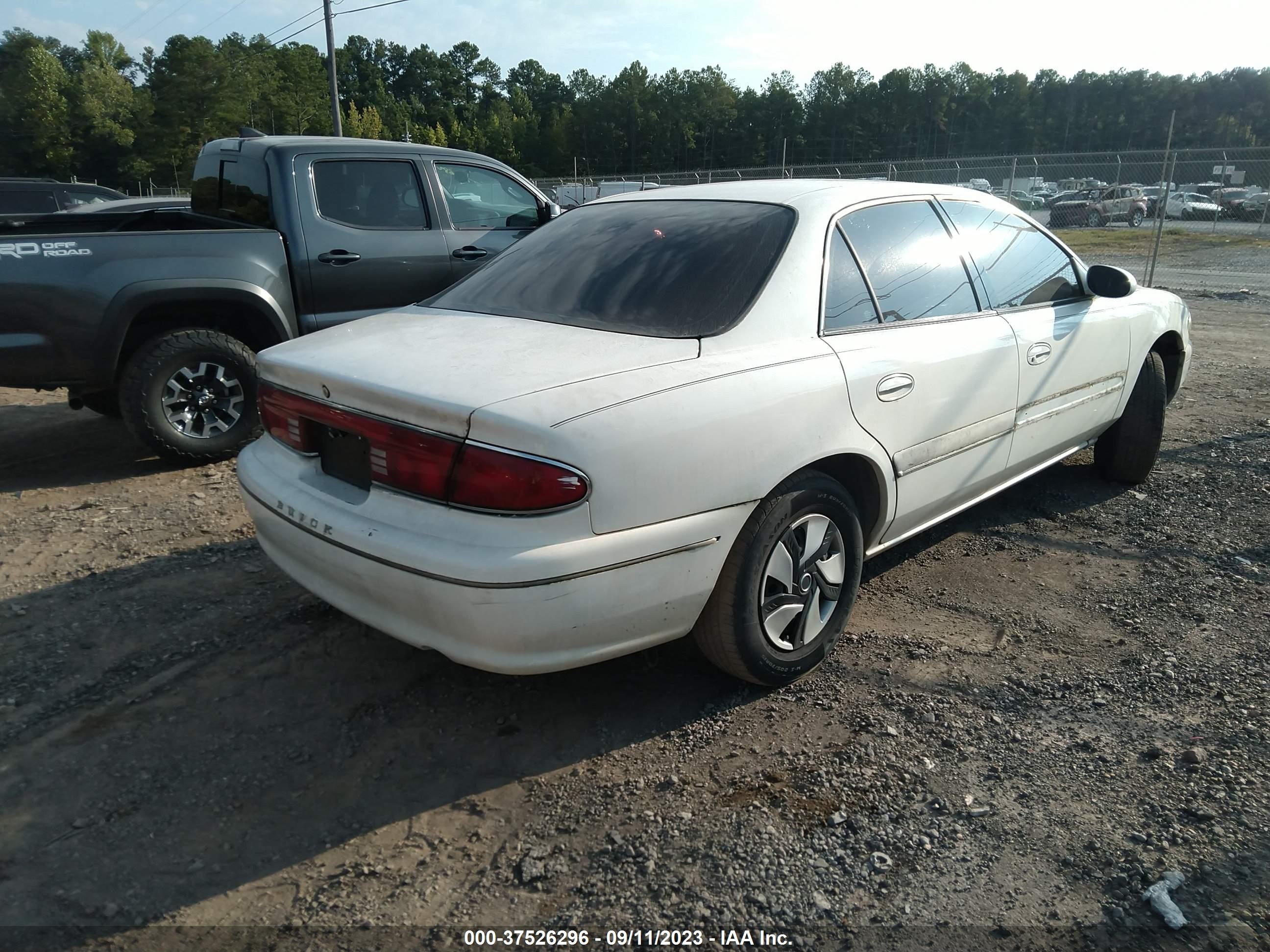 Photo 3 VIN: 2G4WS52J411307440 - BUICK CENTURY 