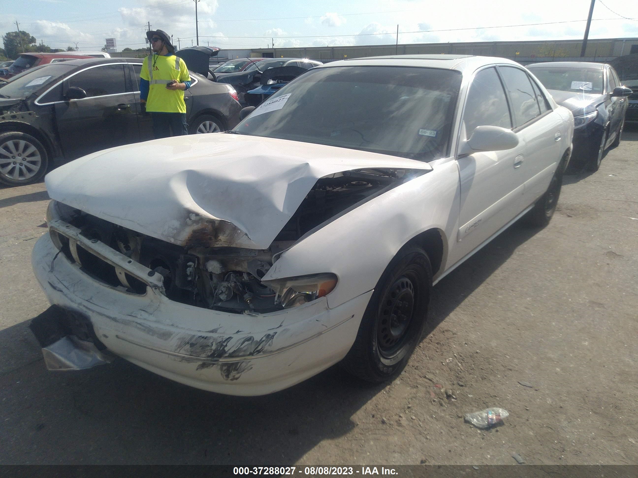 Photo 1 VIN: 2G4WS52J521205761 - BUICK CENTURY 