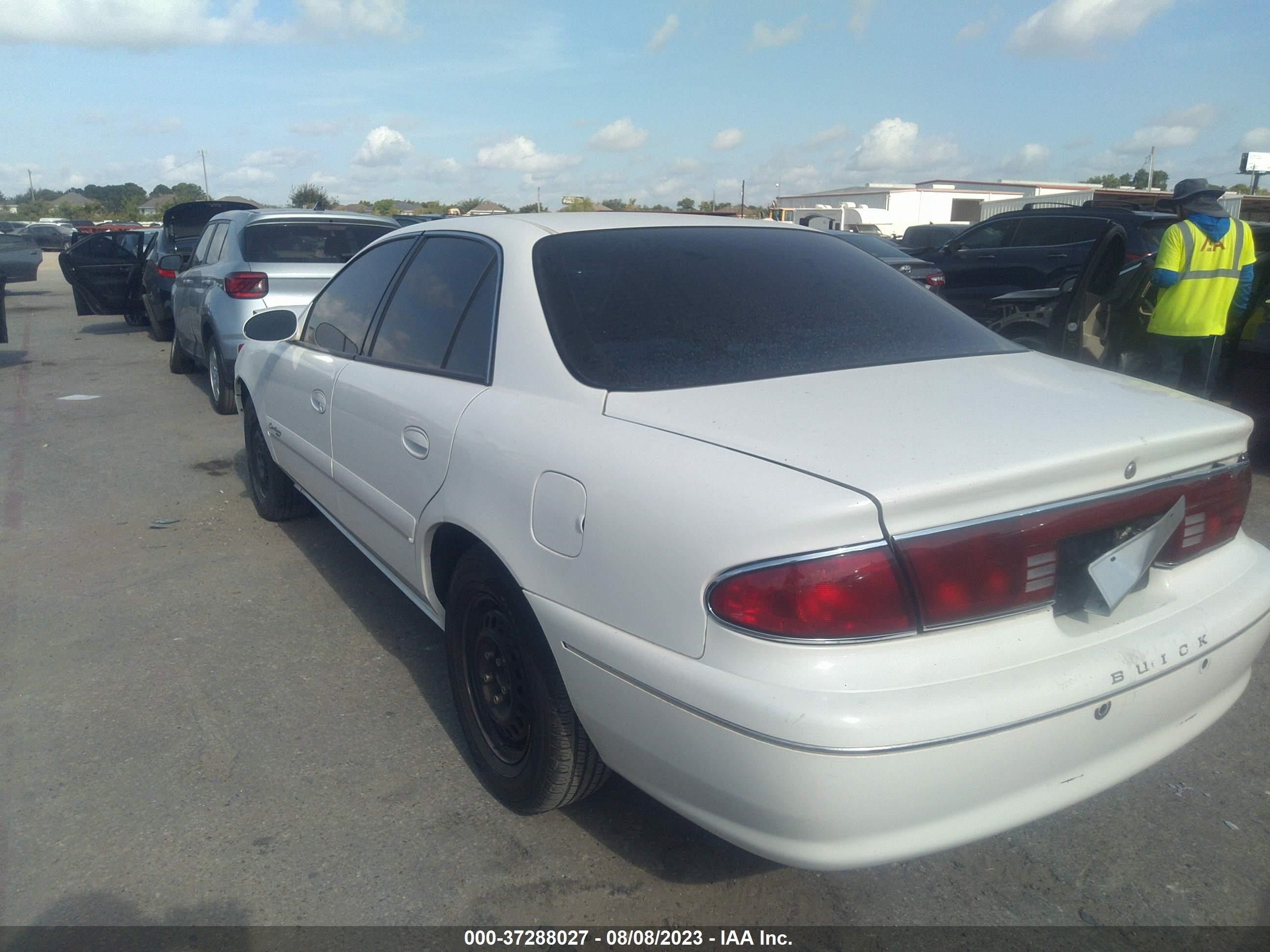 Photo 2 VIN: 2G4WS52J521205761 - BUICK CENTURY 