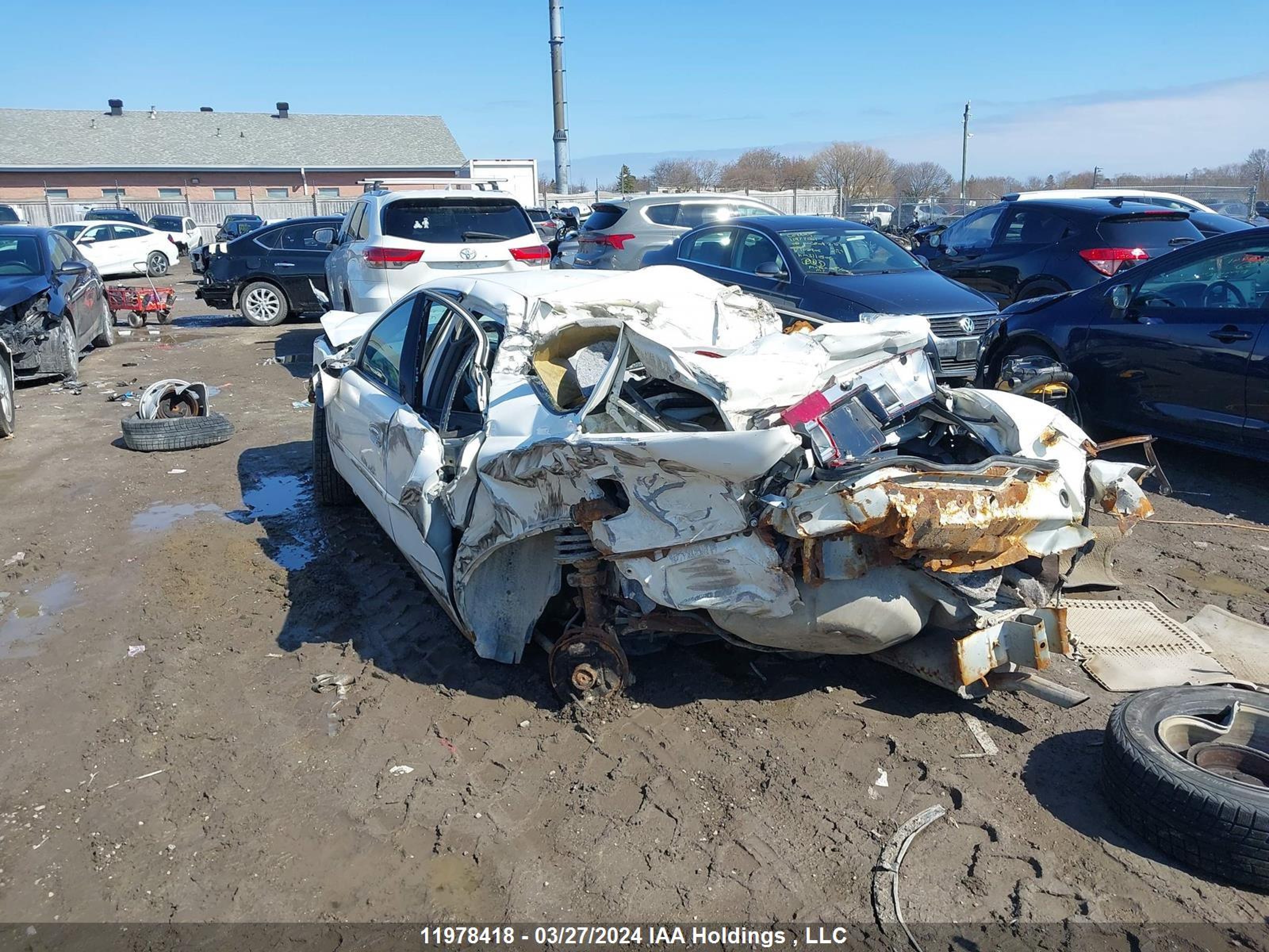 Photo 2 VIN: 2G4WS52J531285564 - BUICK CENTURY 