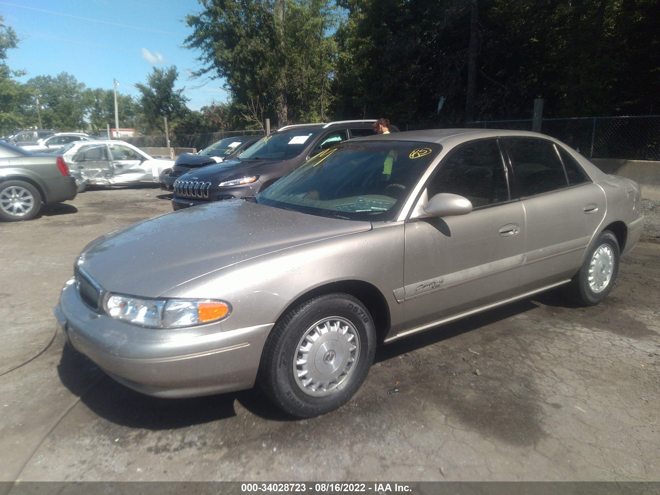 Photo 1 VIN: 2G4WS52J5Y1199324 - BUICK CENTURY 