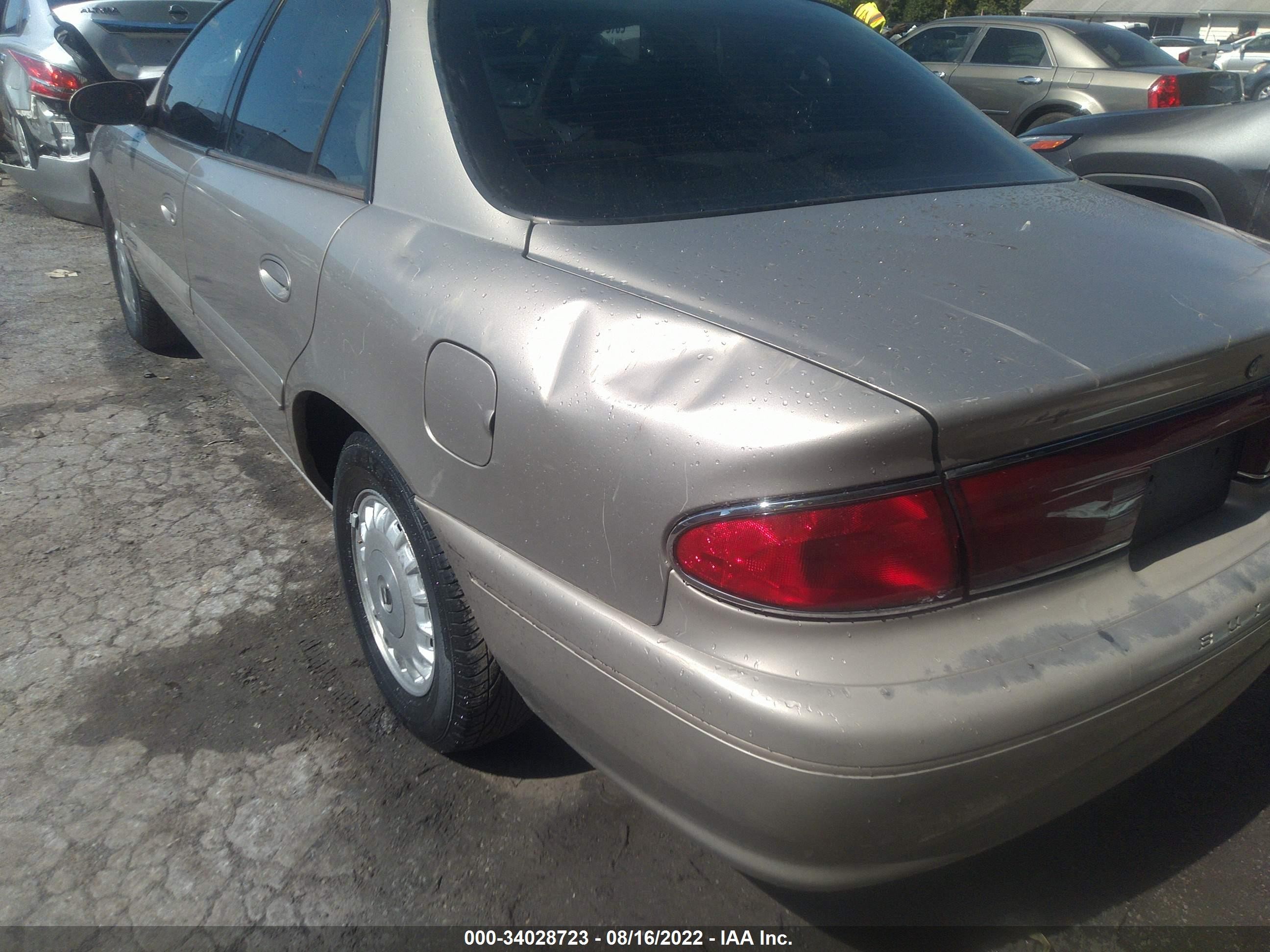 Photo 5 VIN: 2G4WS52J5Y1199324 - BUICK CENTURY 