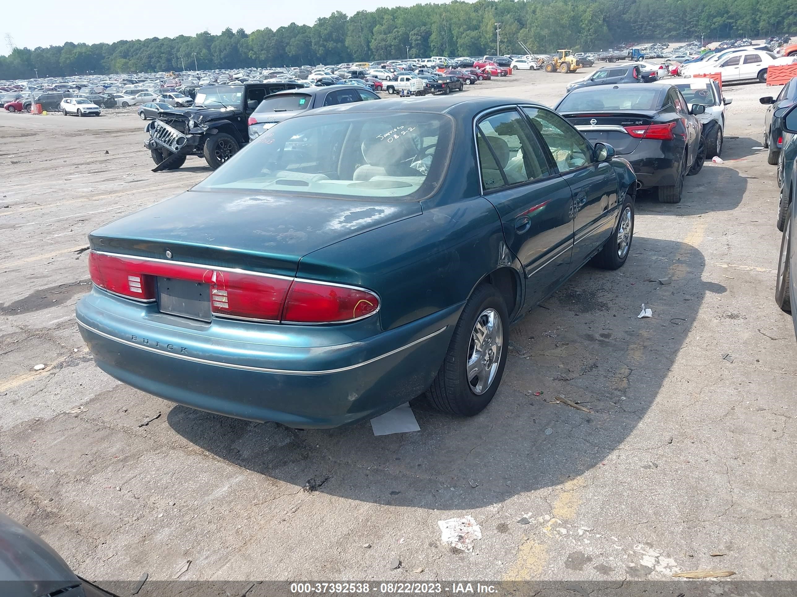 Photo 3 VIN: 2G4WS52J6Y1123269 - BUICK CENTURY 