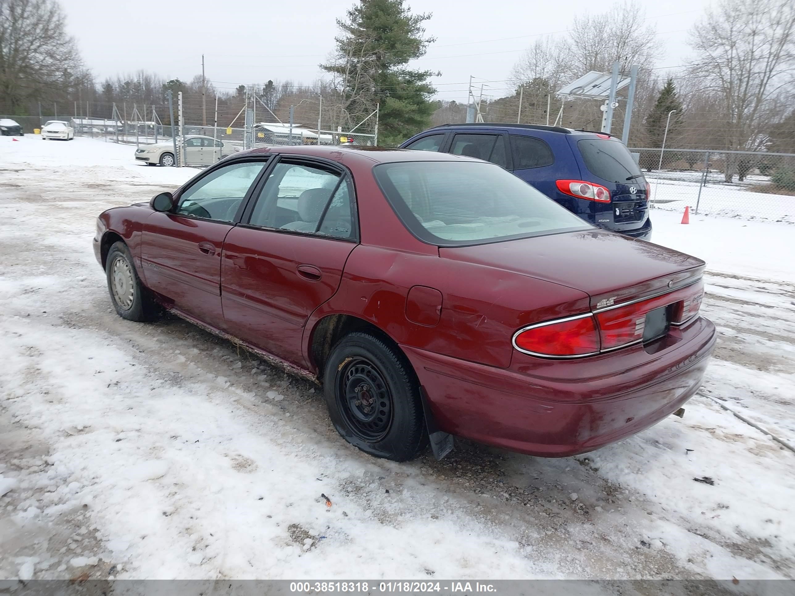 Photo 2 VIN: 2G4WS52J6Y1209892 - BUICK CENTURY 