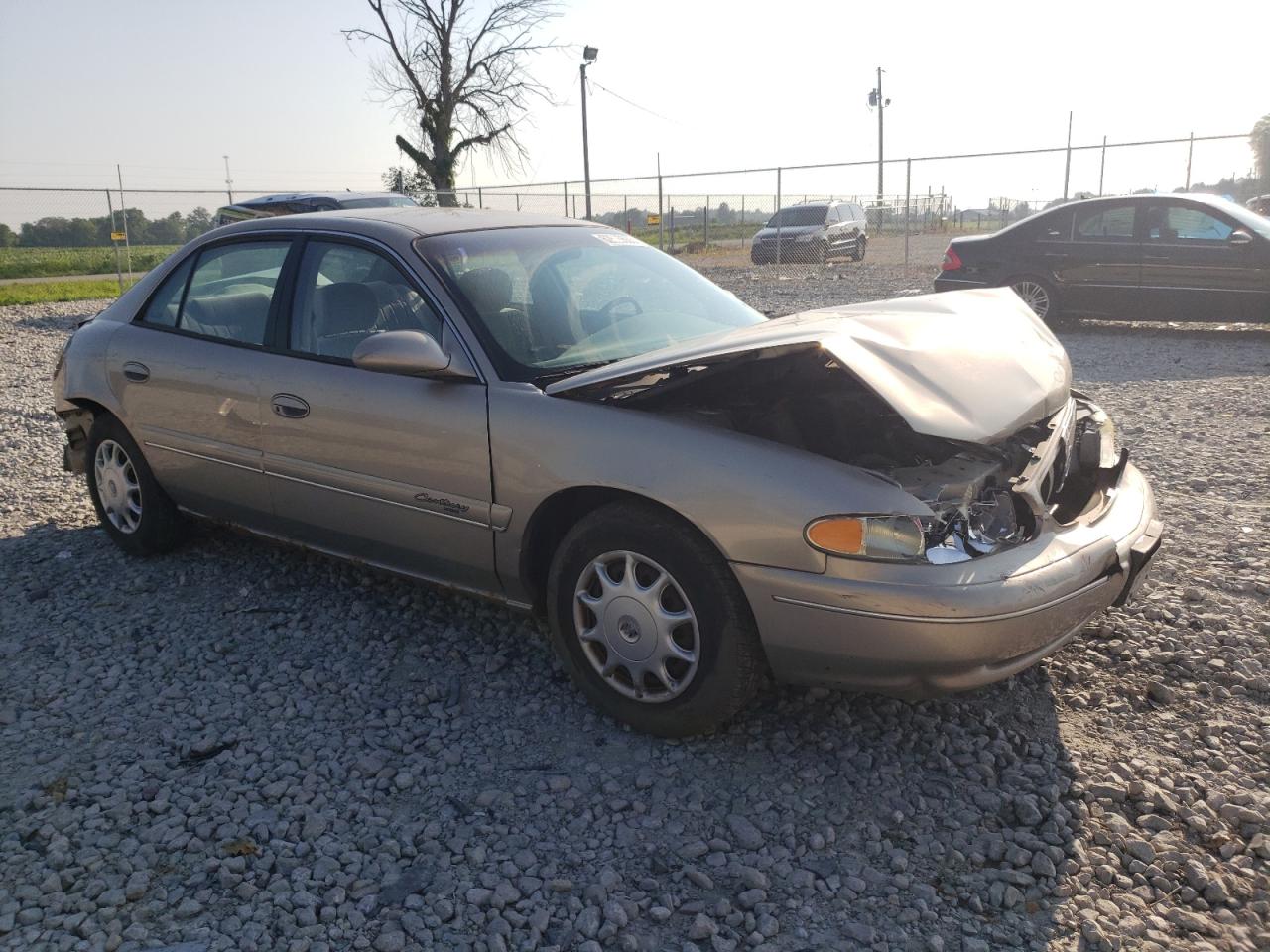 Photo 3 VIN: 2G4WS52J6Y1233755 - BUICK CENTURY 