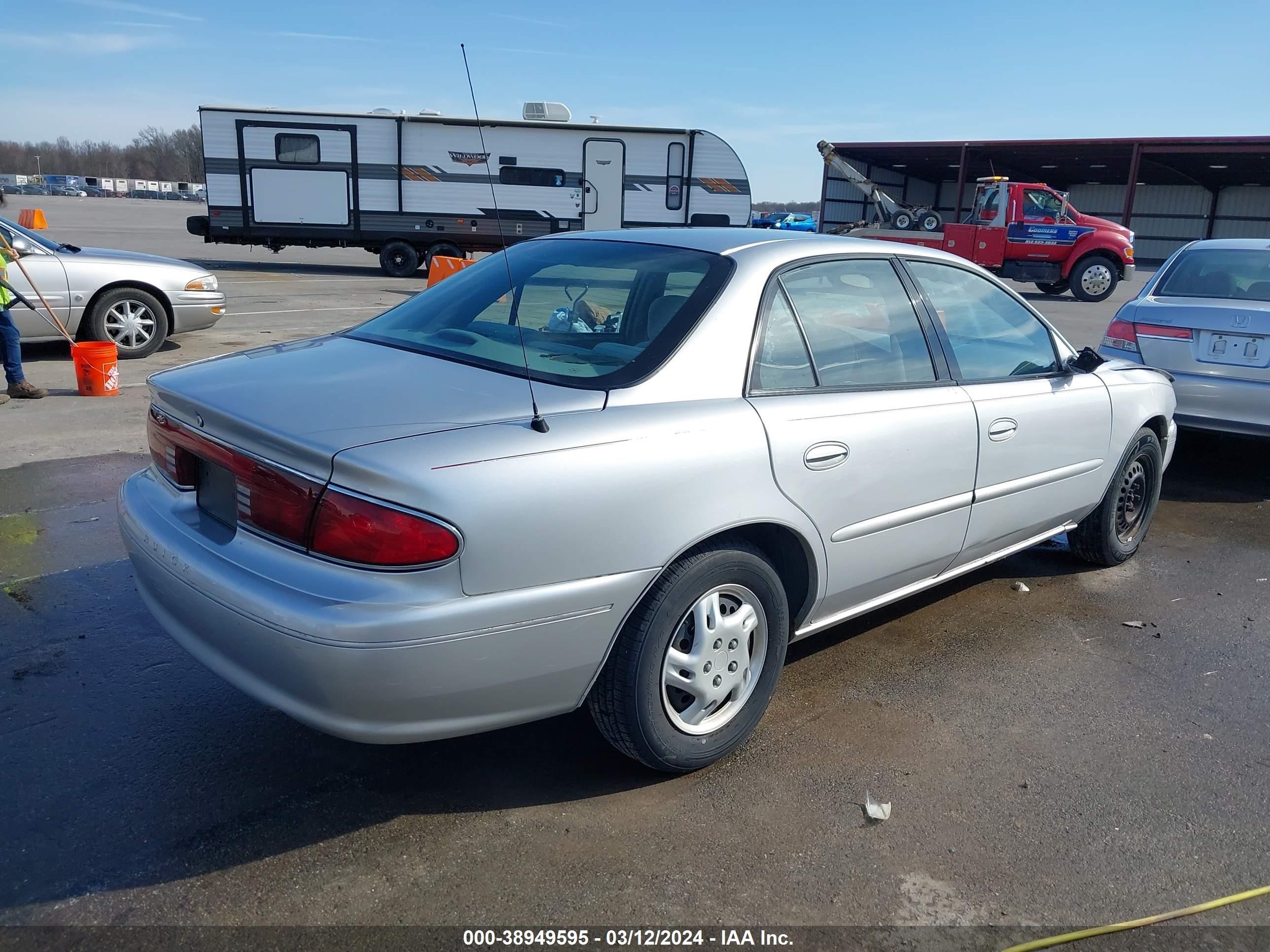 Photo 3 VIN: 2G4WS52J731193677 - BUICK CENTURY 