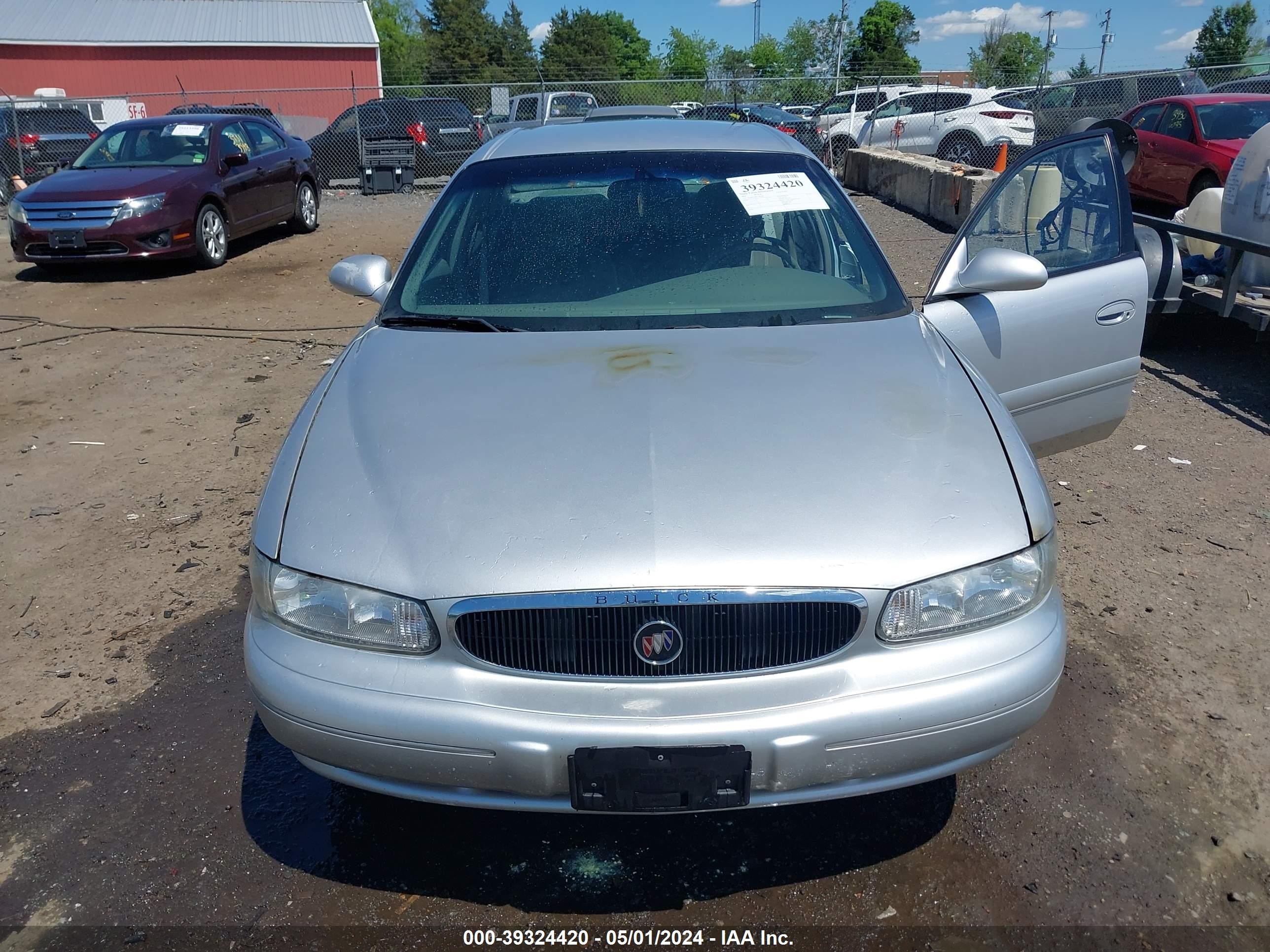 Photo 11 VIN: 2G4WS52J811181048 - BUICK CENTURY 