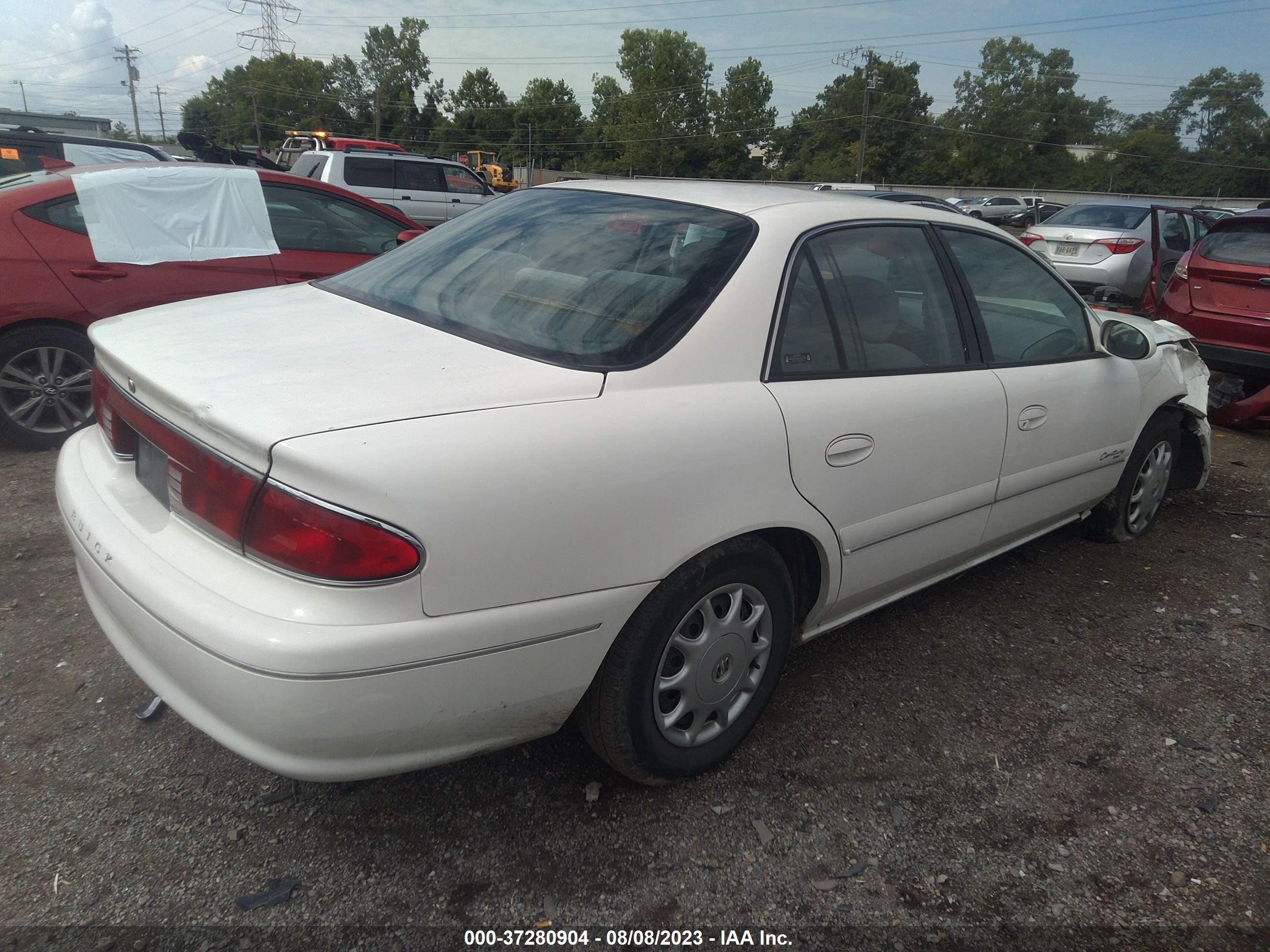 Photo 3 VIN: 2G4WS52J821225468 - BUICK CENTURY 