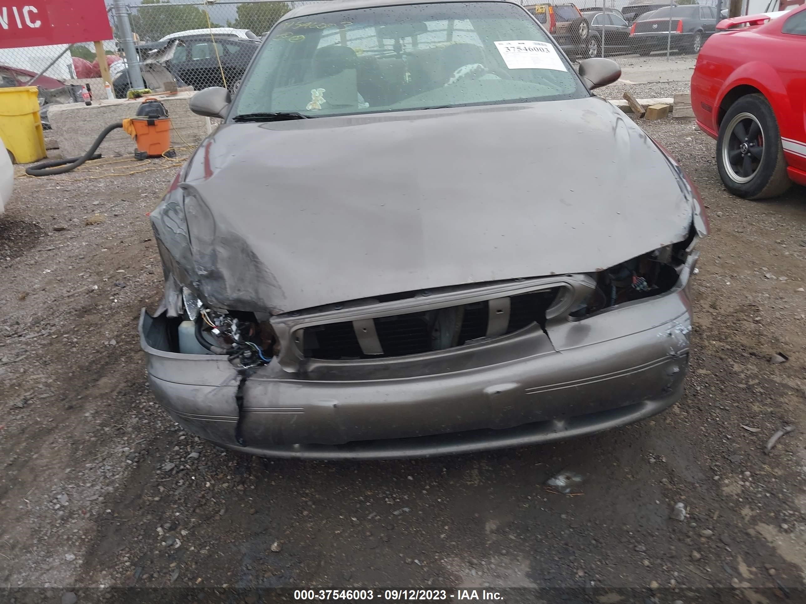 Photo 11 VIN: 2G4WS52J831257225 - BUICK CENTURY 